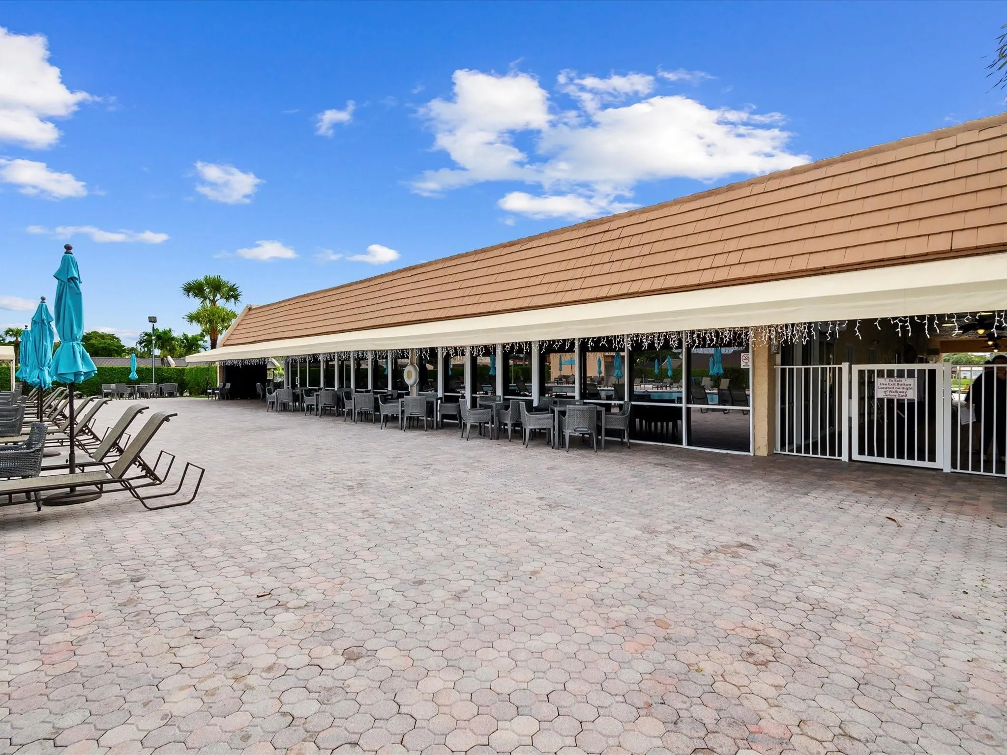 150 Lake Dora Dr
