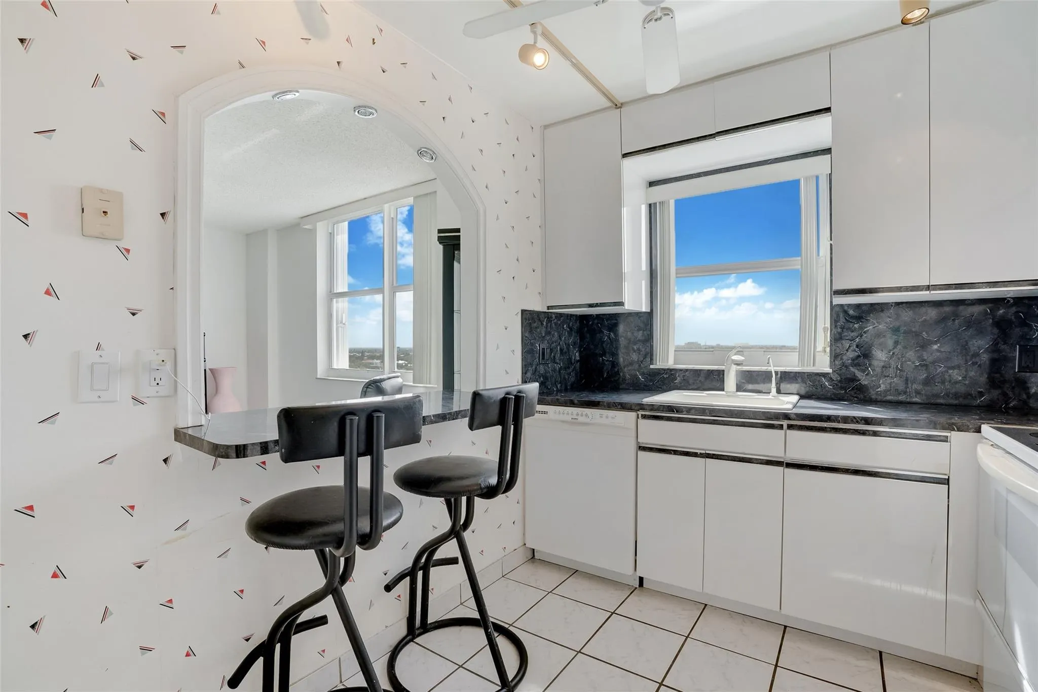 101 Briny Ave, #1112