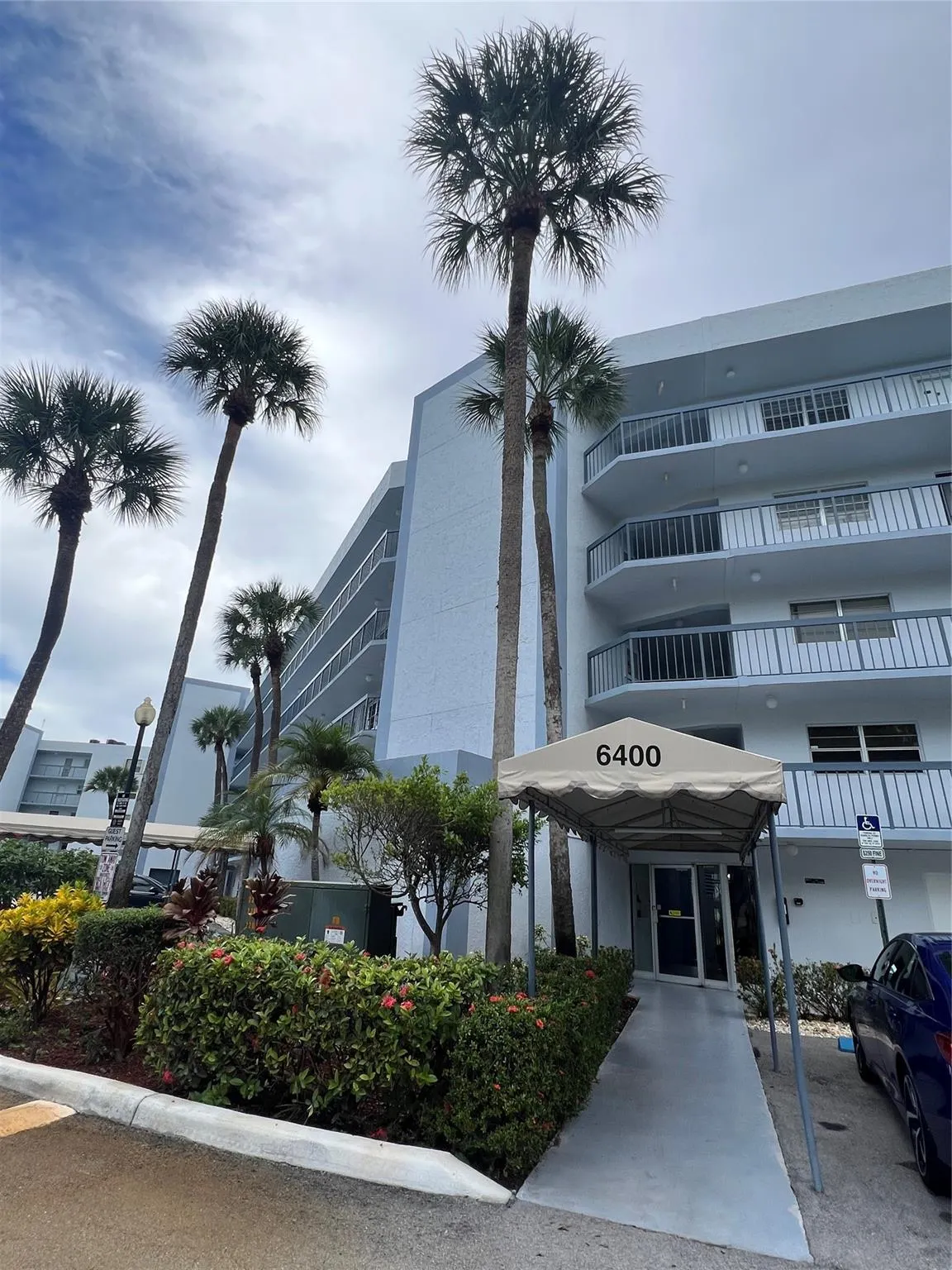 6400 NW 2nd Ave, #323
