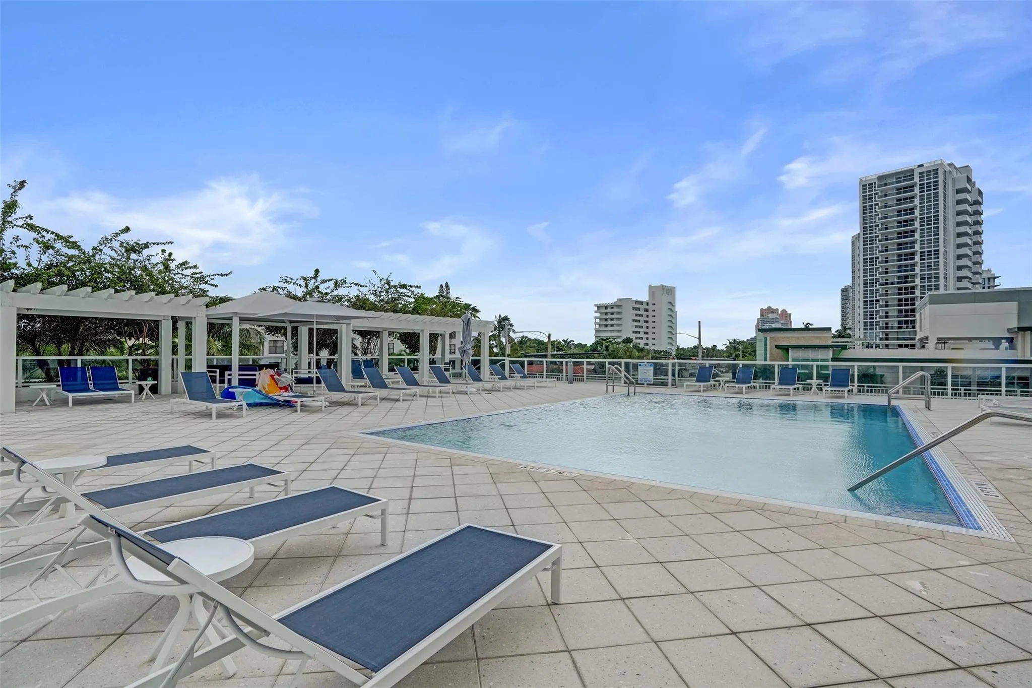 3015 N Ocean Blvd, #15J