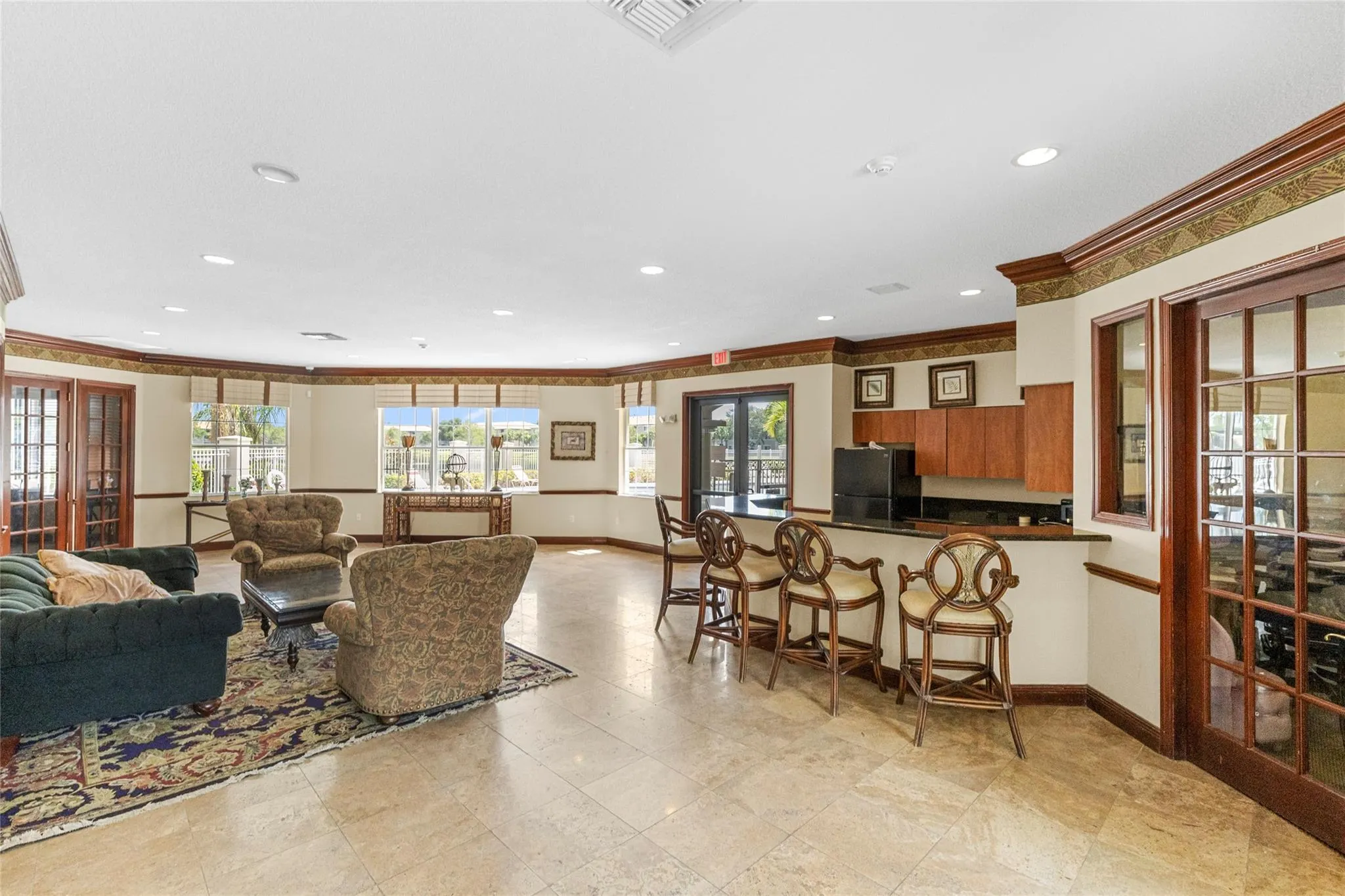 5021 Wiles Rd, #202