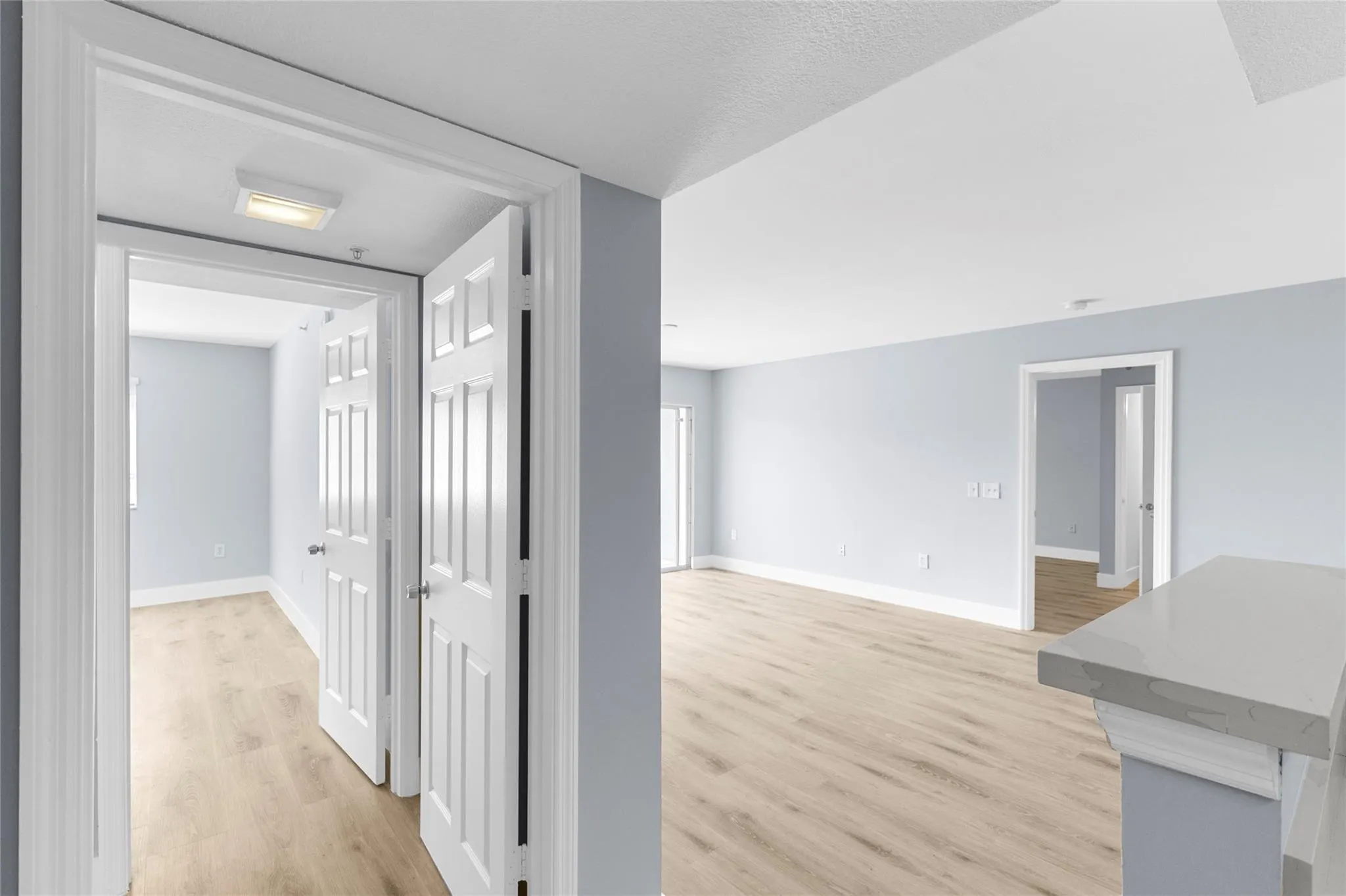 5021 Wiles Rd, #202
