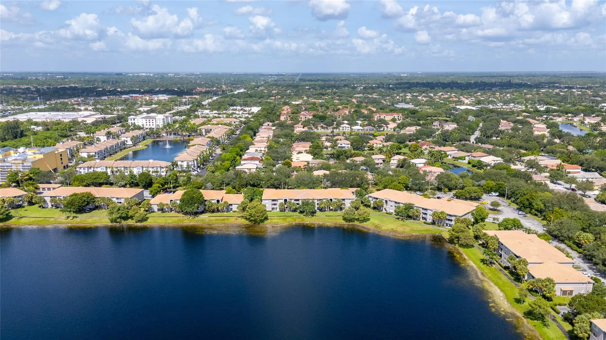 5021 Wiles Rd, #202
