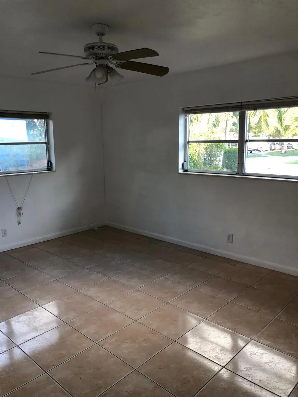 520 E Campus Cir