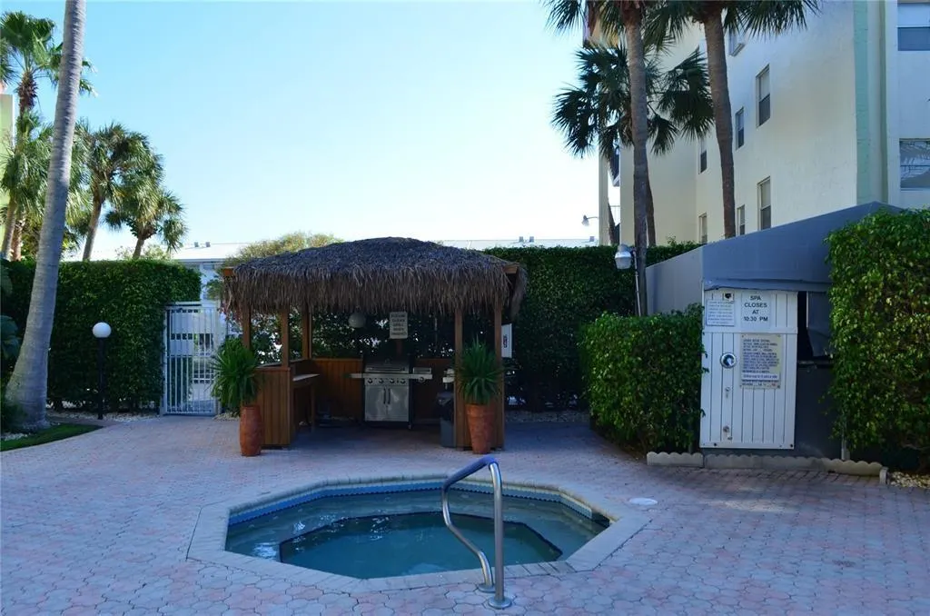 5300 NE 24th Ter, #126C