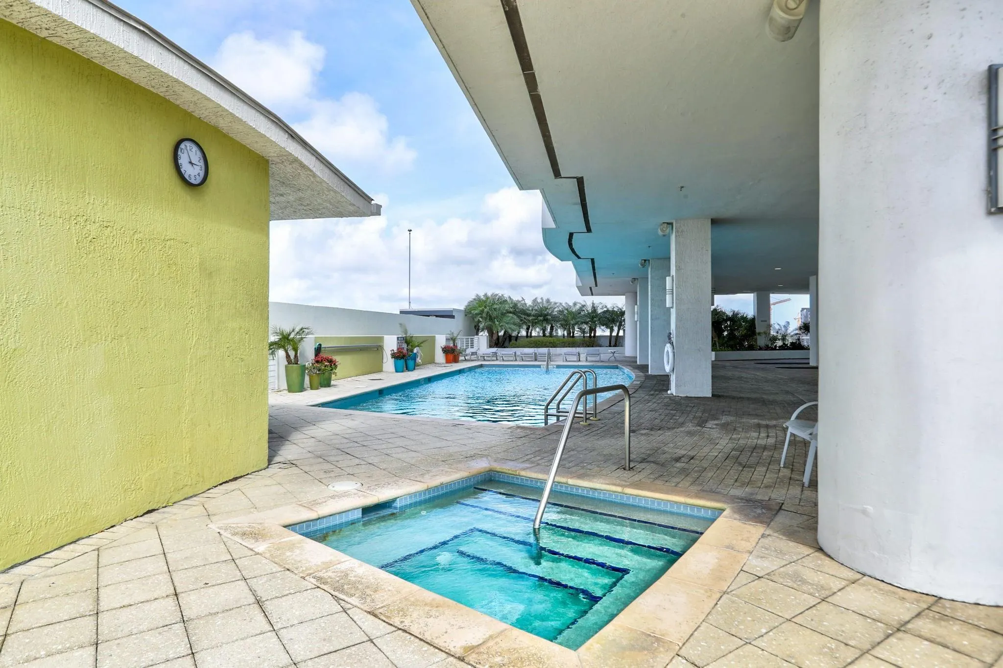 315 NE 3rd Ave, #1509