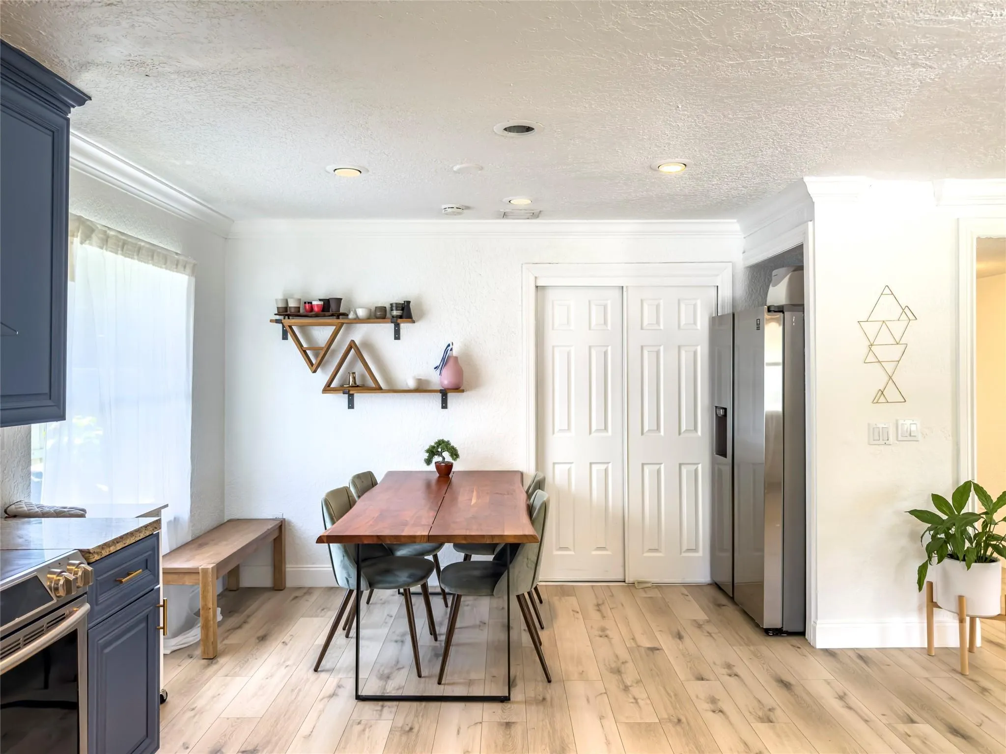 715 NW 3rd Ave