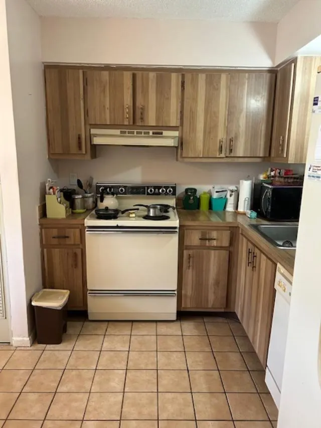 480 NW 76th Ave, #306