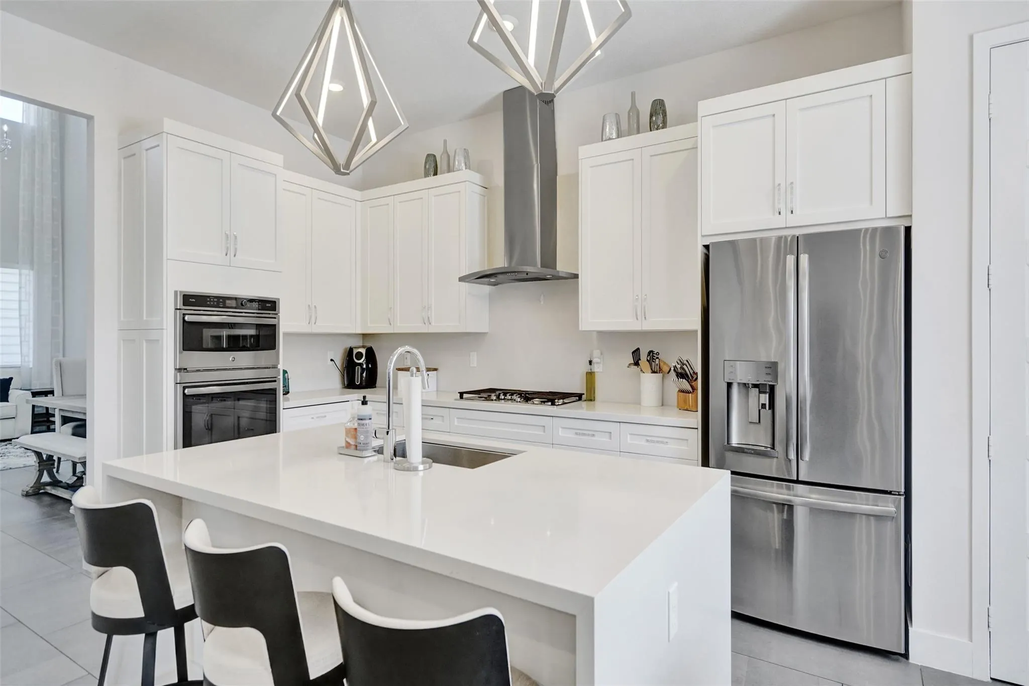 10632 N Lago Vista Cir
