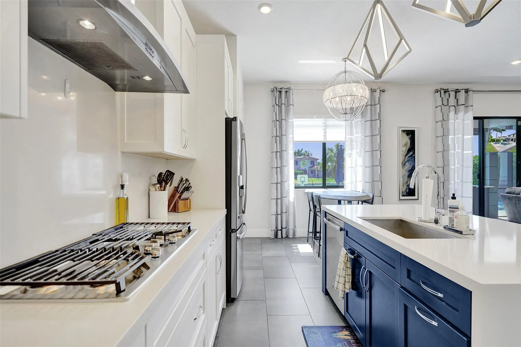 10632 N Lago Vista Cir