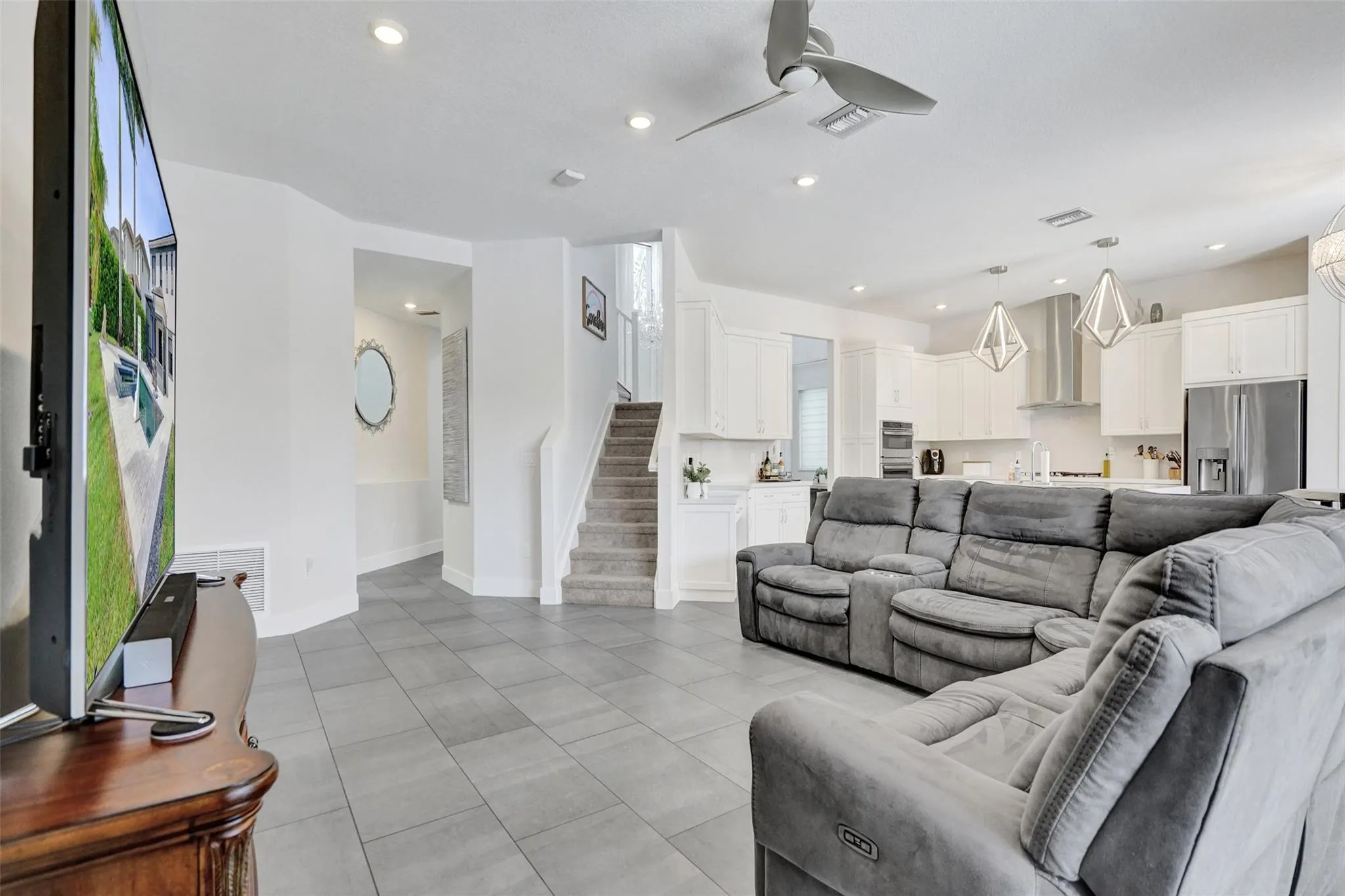 10632 N Lago Vista Cir
