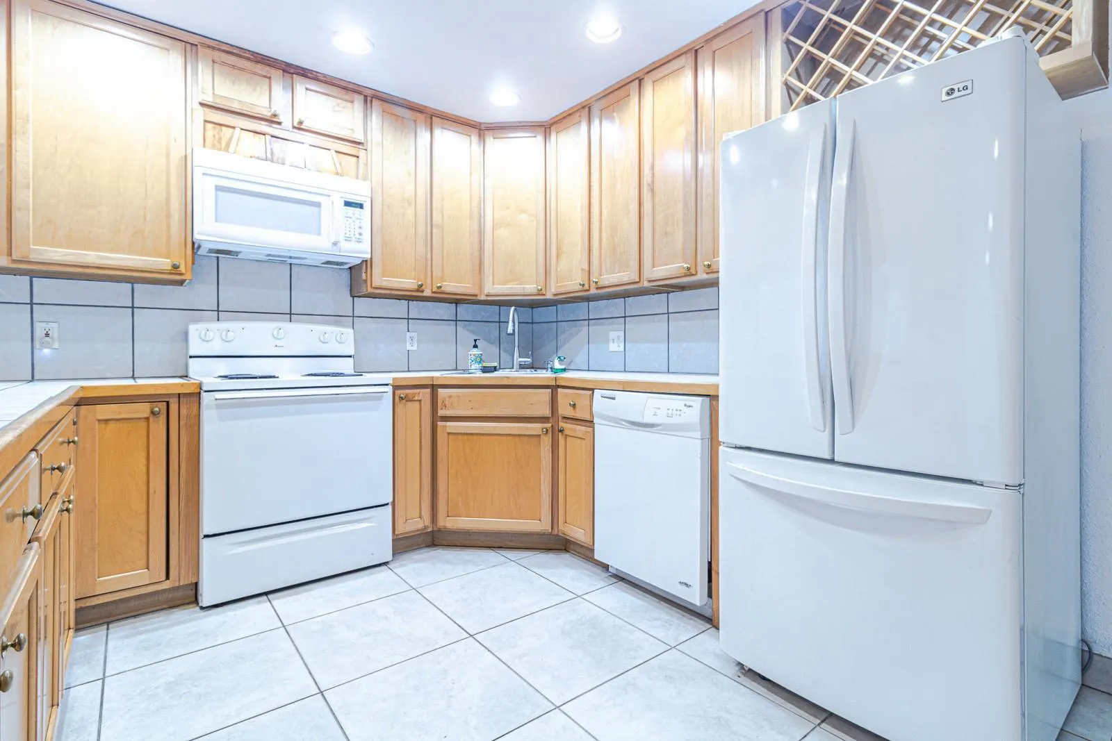 1631-1633 NE 51 Street