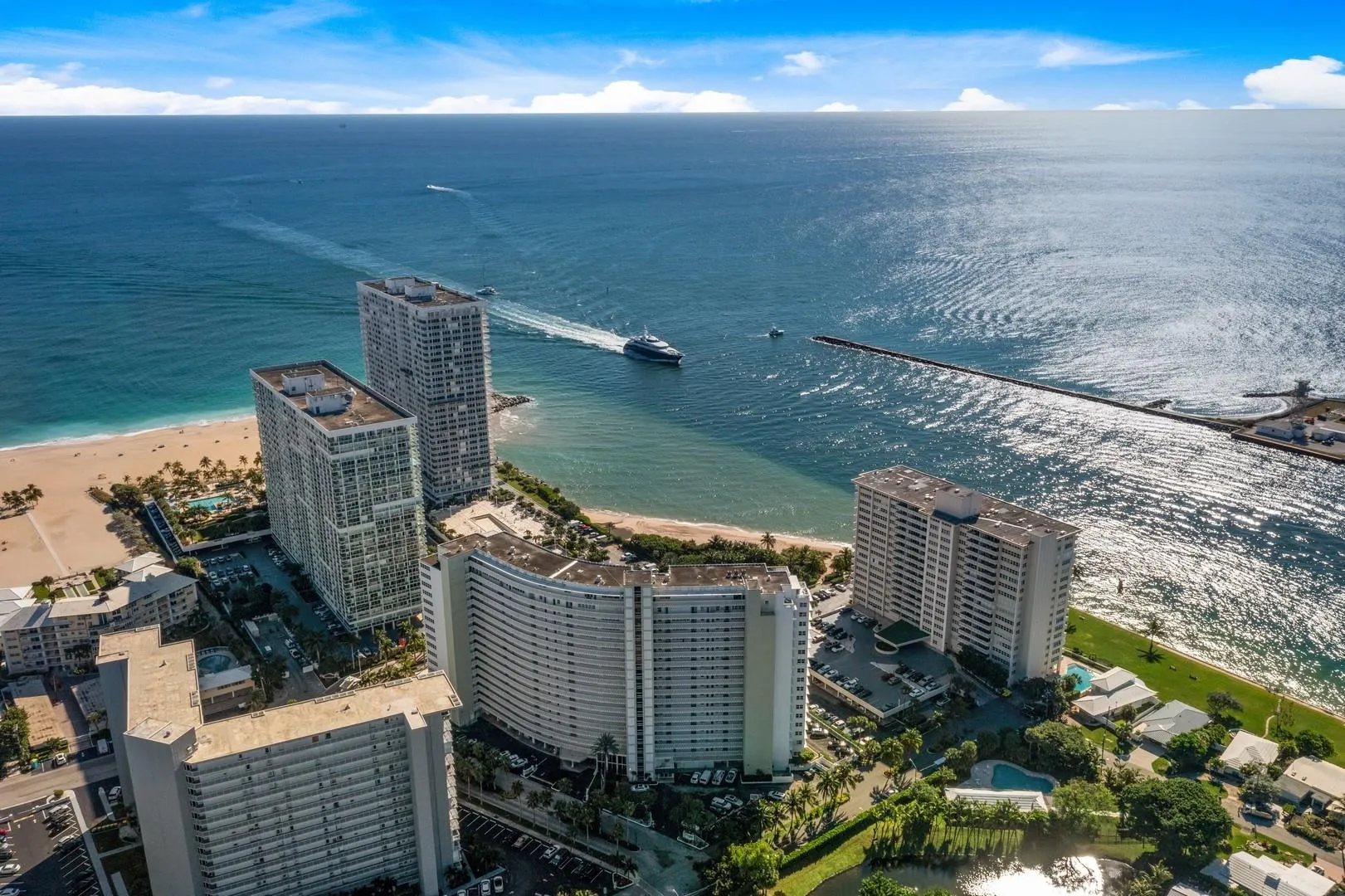 2000 S Ocean Dr, #1810