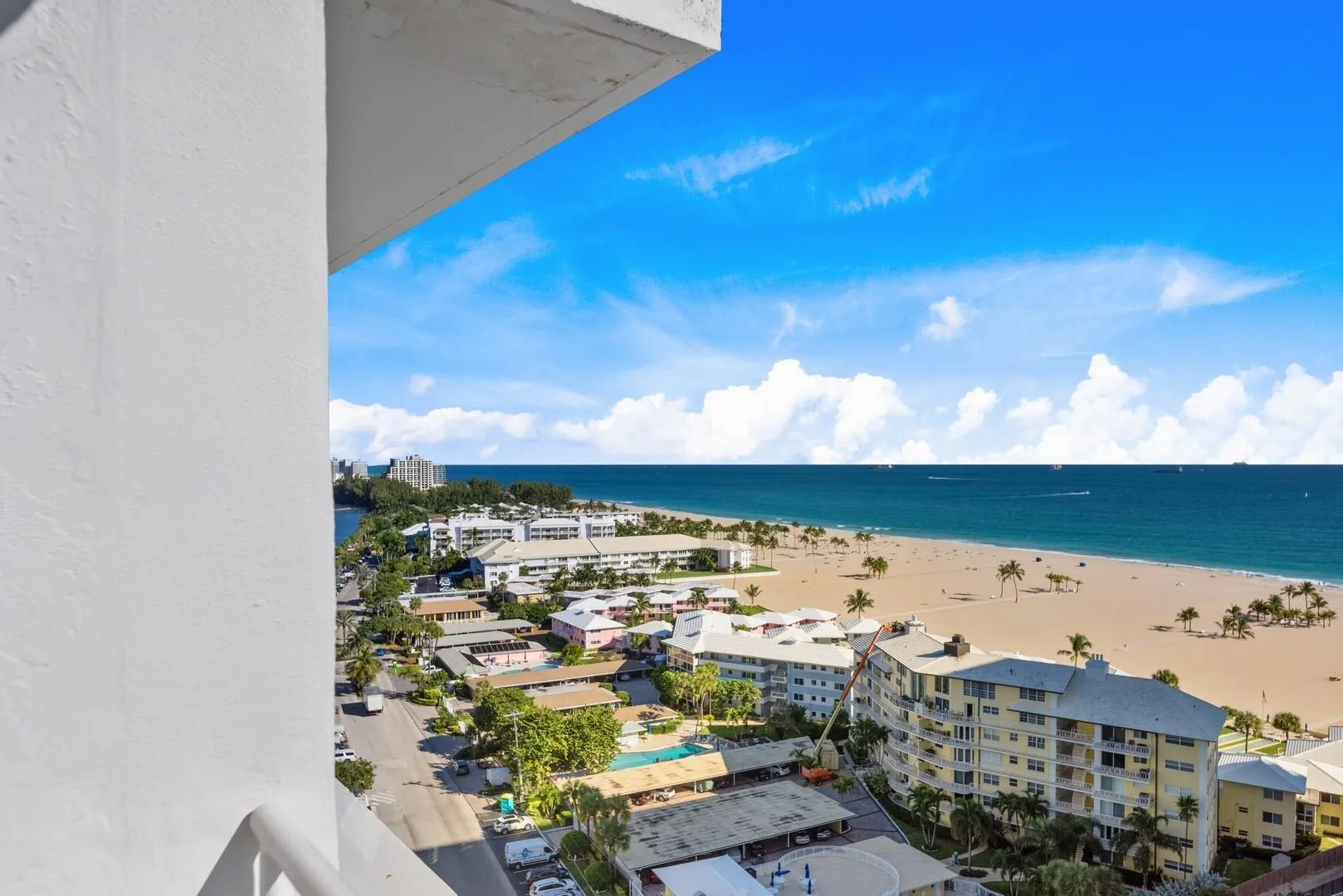 2000 S Ocean Dr, #1810
