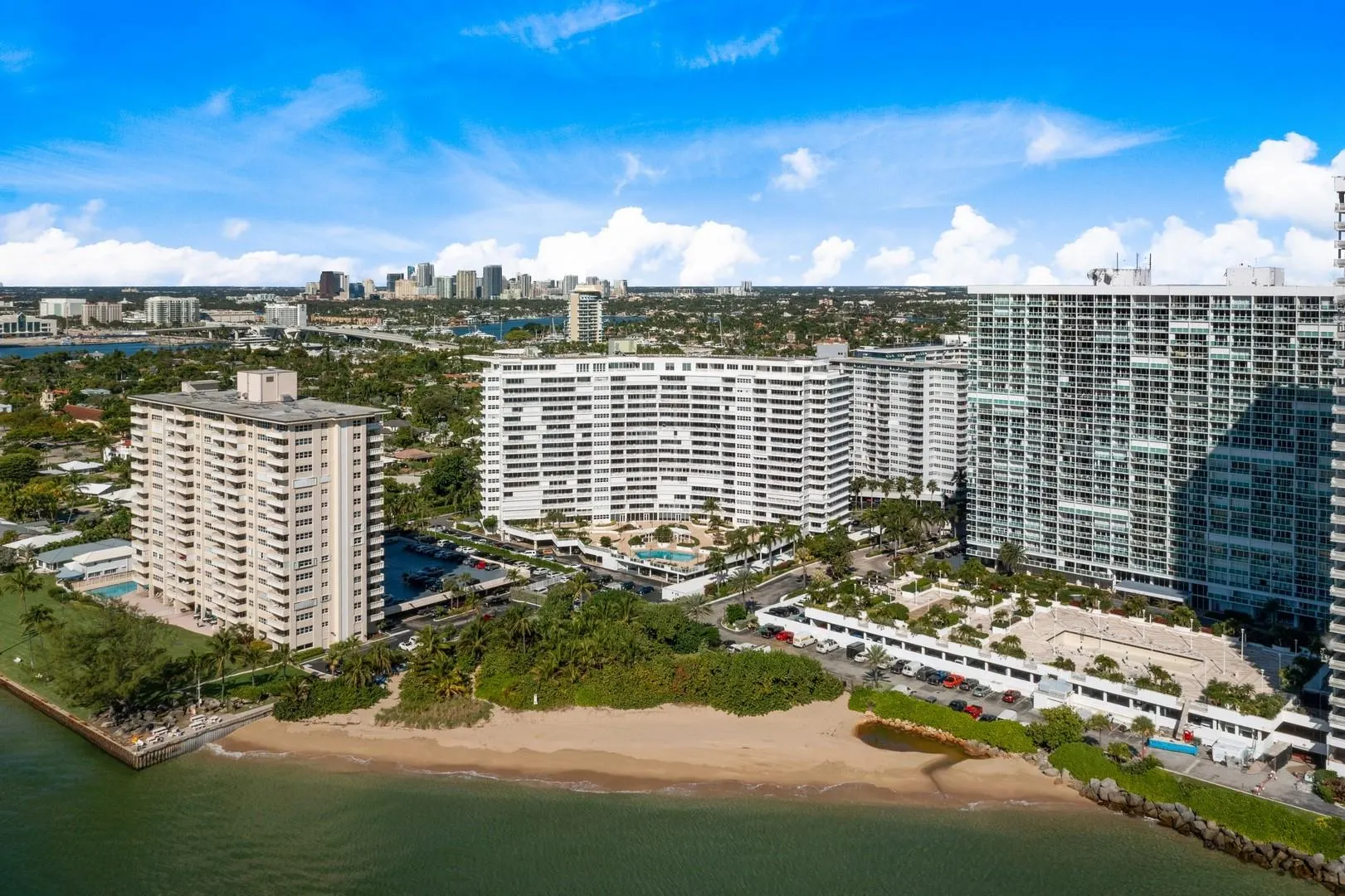 2000 S Ocean Dr, #1810