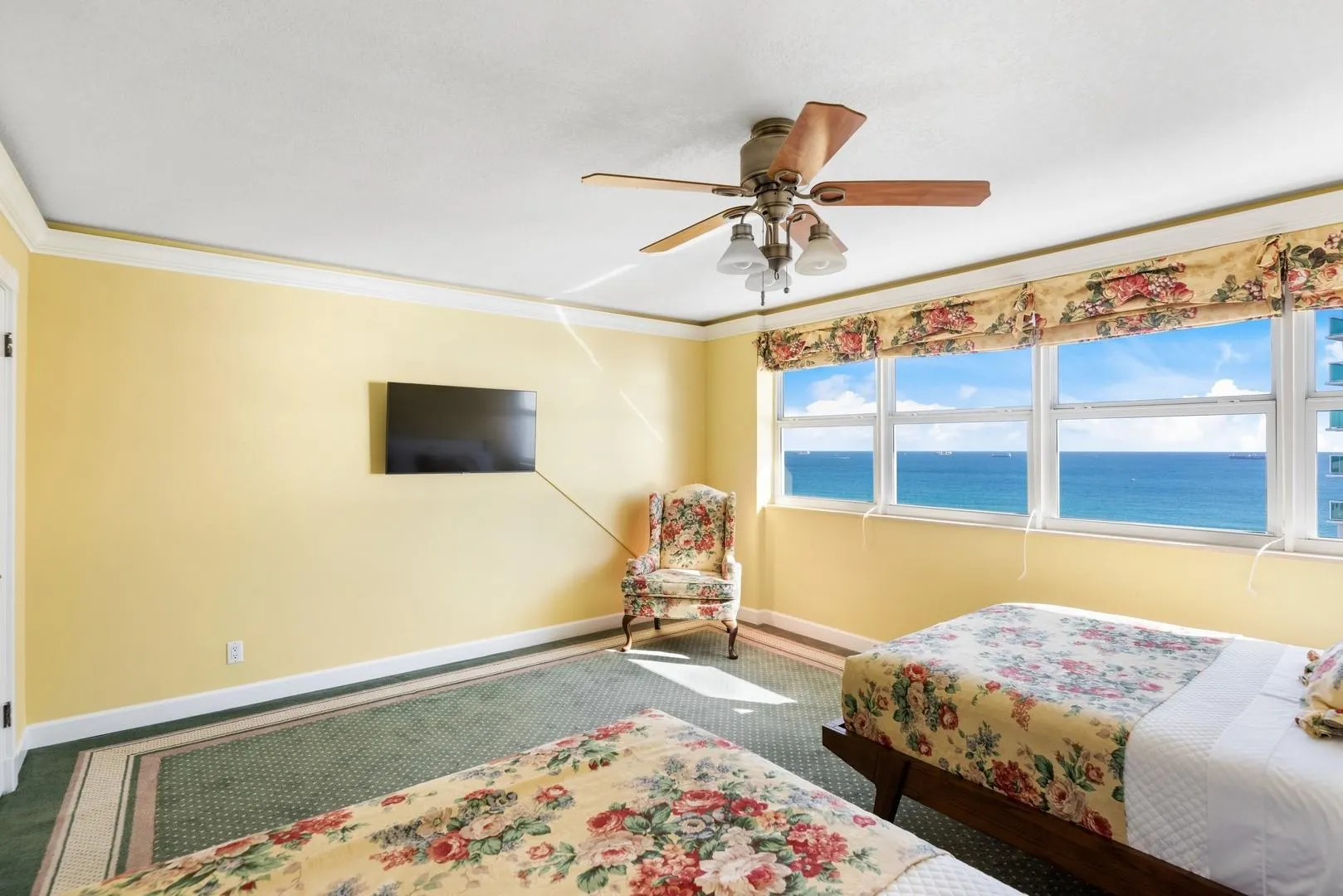 2000 S Ocean Dr, #1810