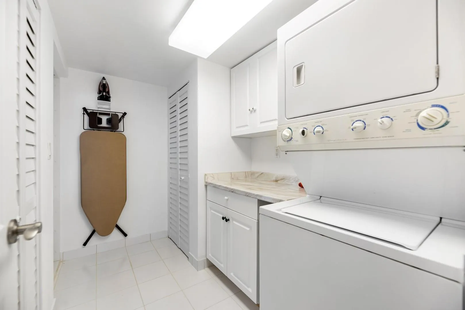 2000 S Ocean Dr, #1810