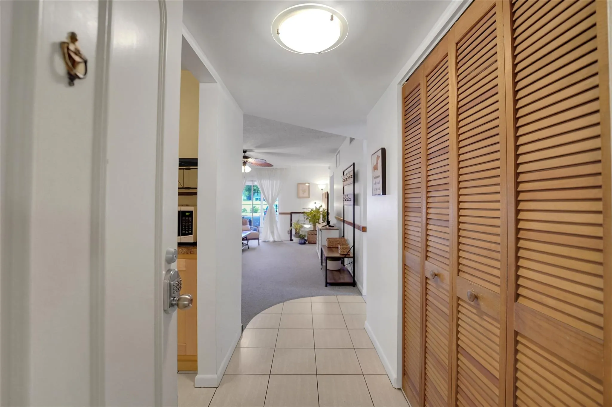 257 S Cypress Road, #401