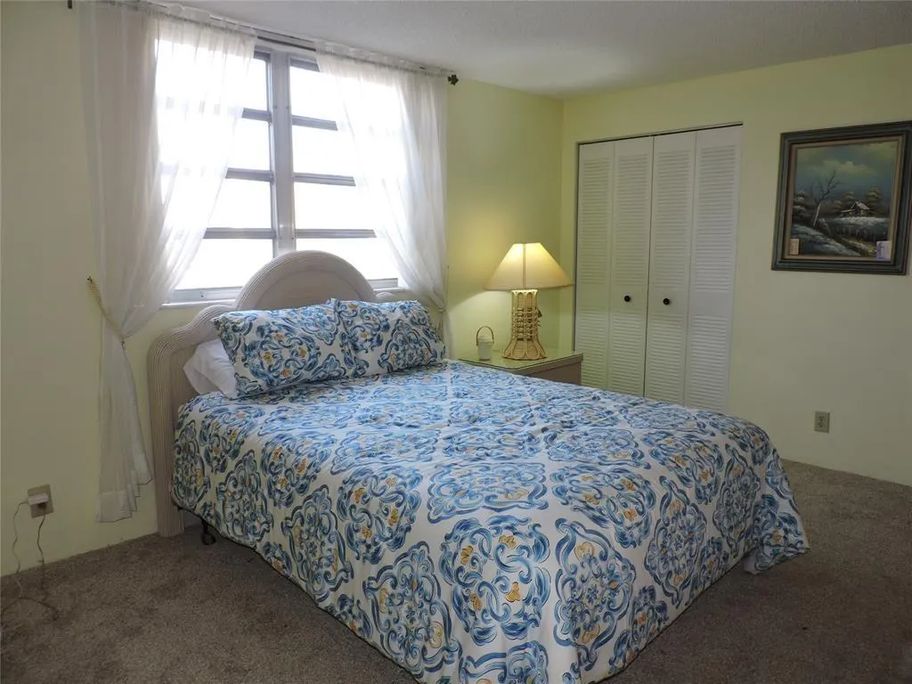 441 SE 3rd St, #307