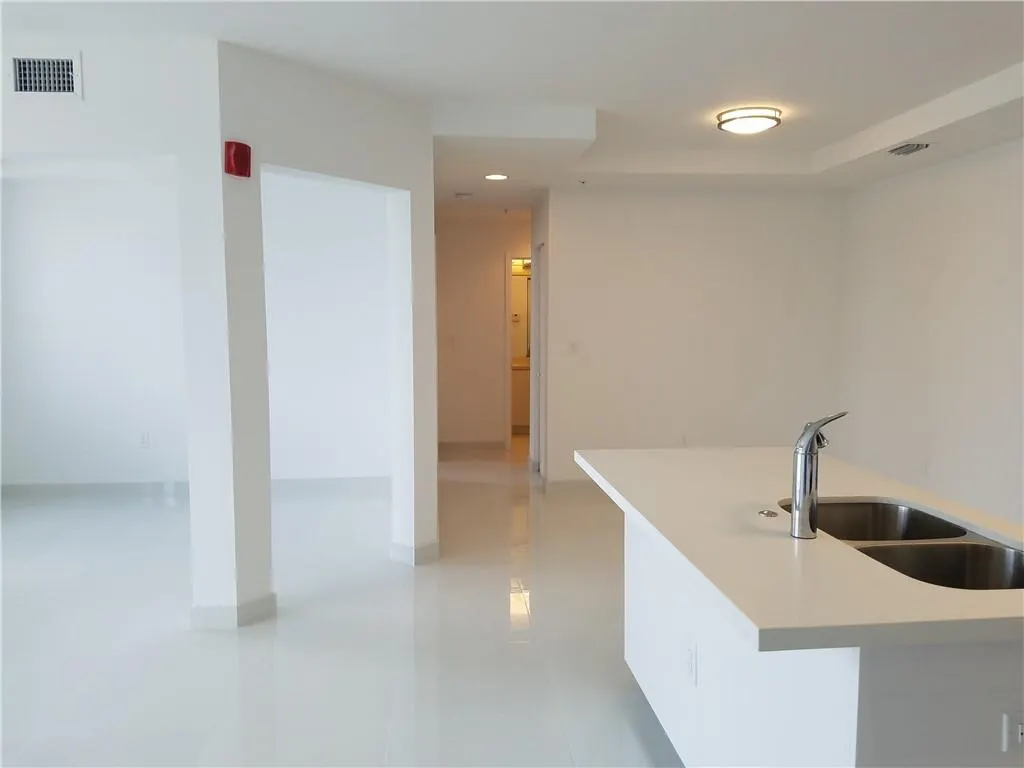 2651 NE 212th Ter, #302