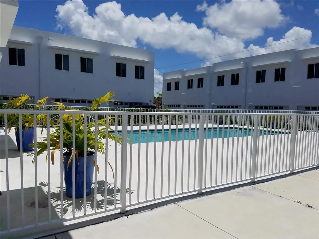 2651 NE 212th Ter, #302
