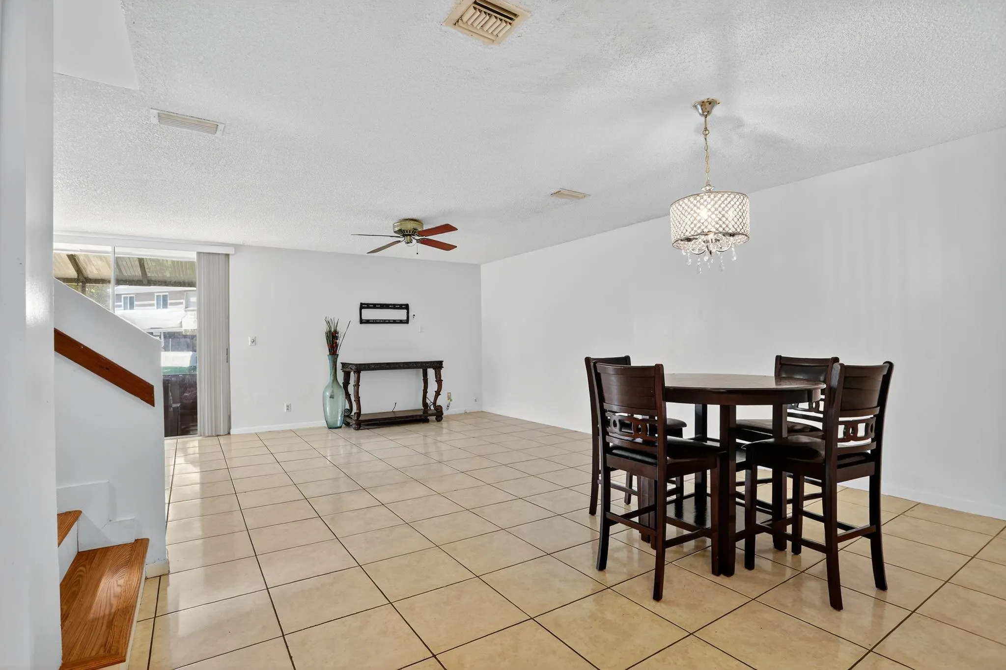 1343 Sussex Dr
