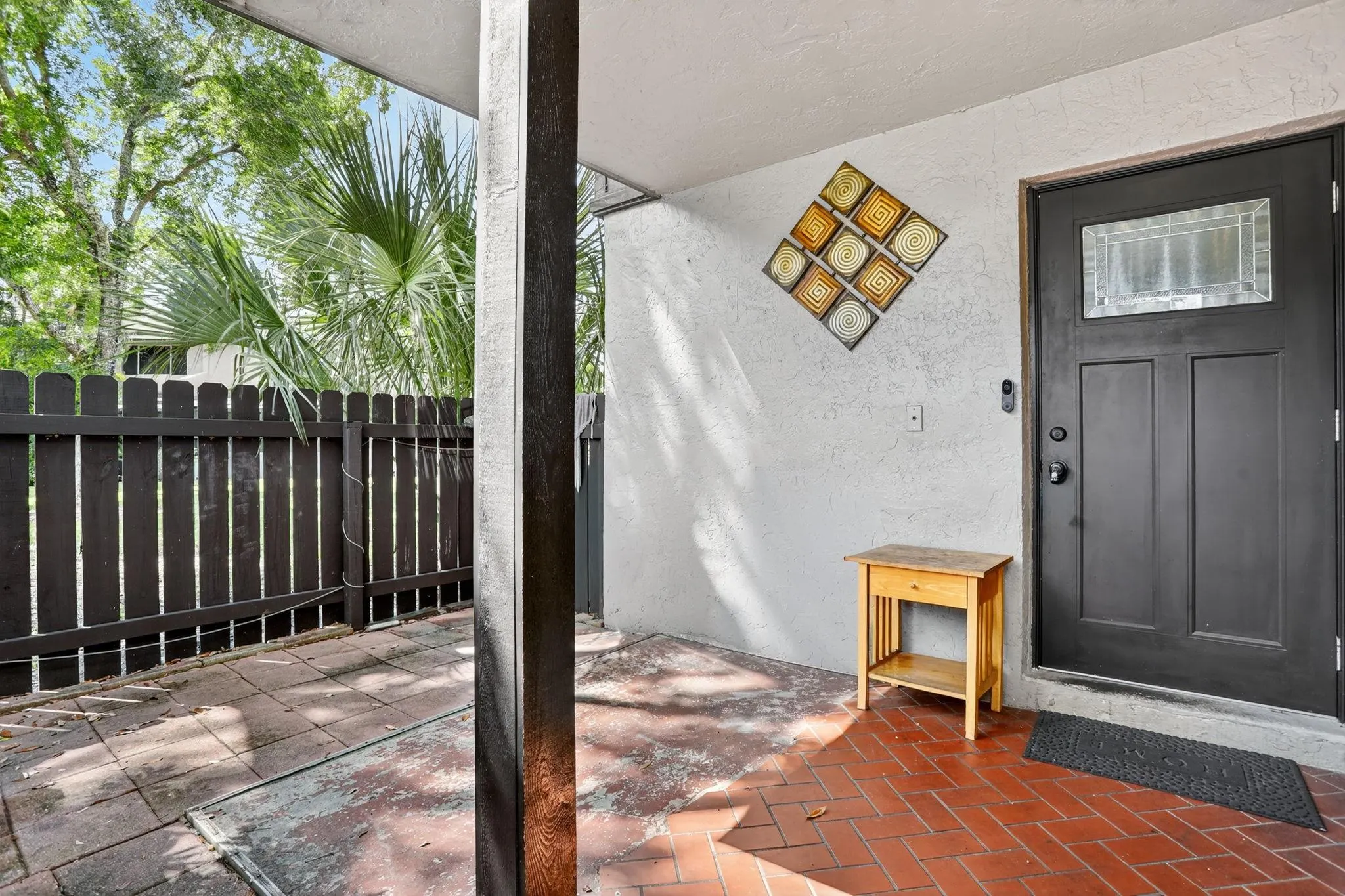 1343 Sussex Dr