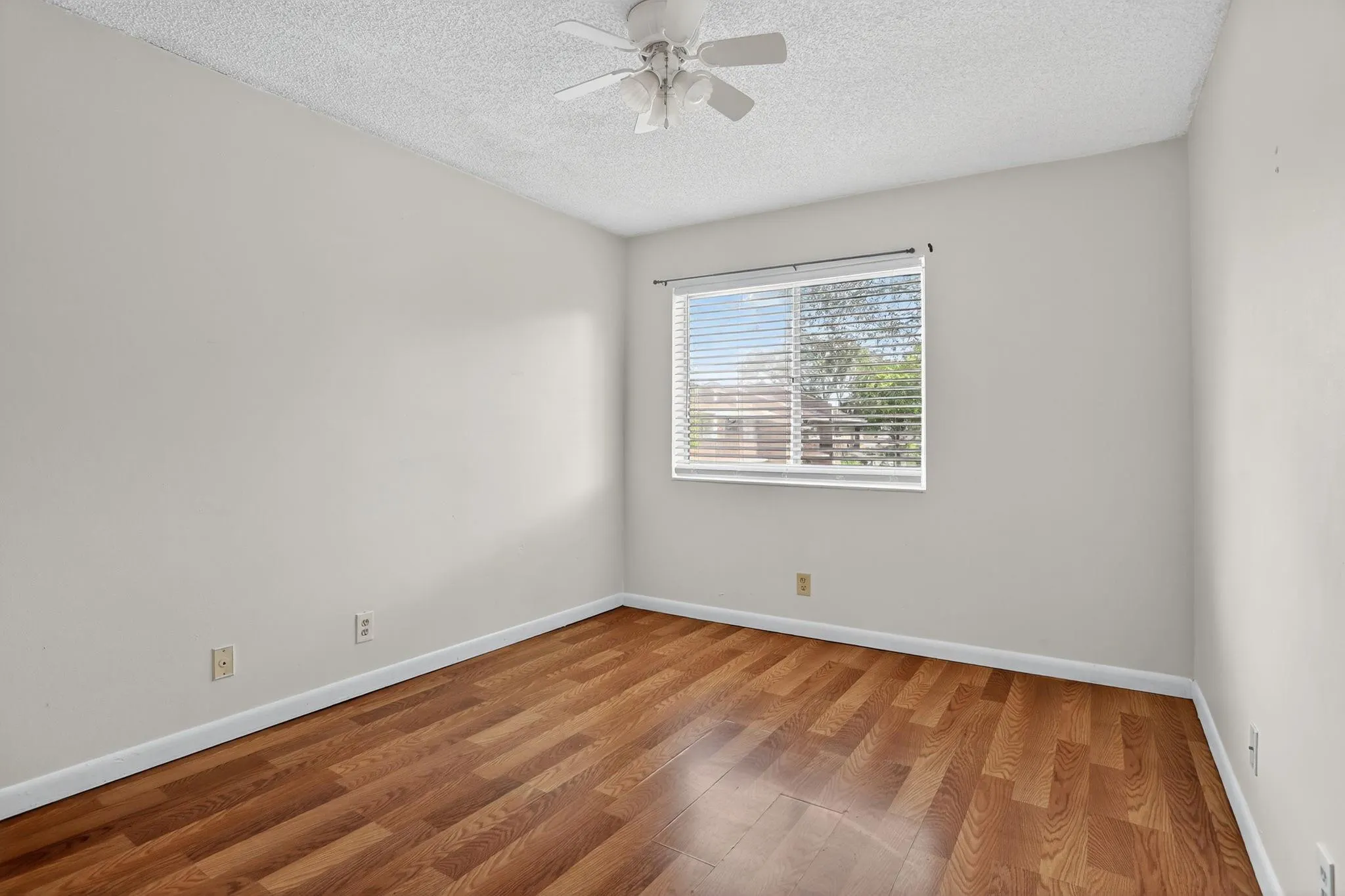 1343 Sussex Dr