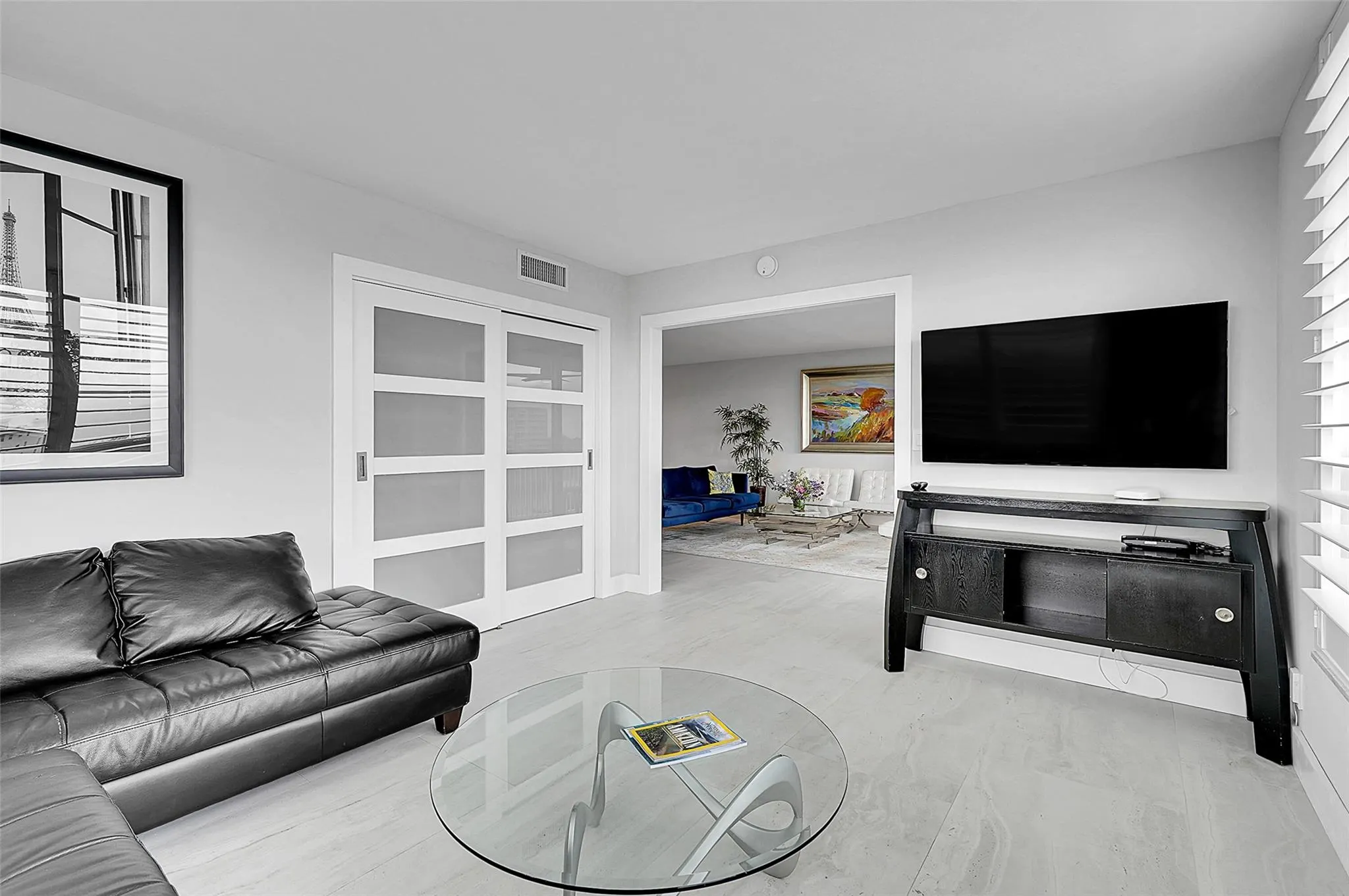 3051 N Course Dr, #601