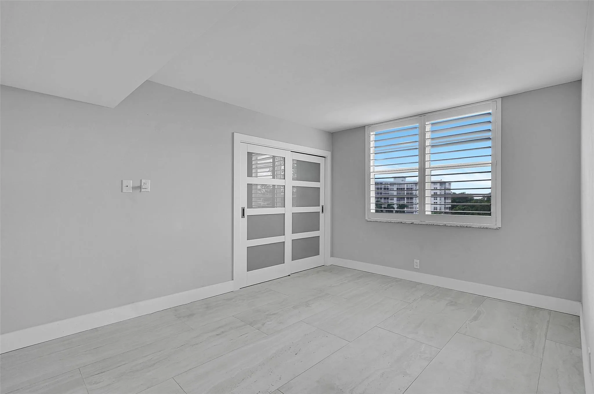 3051 N Course Dr, #601