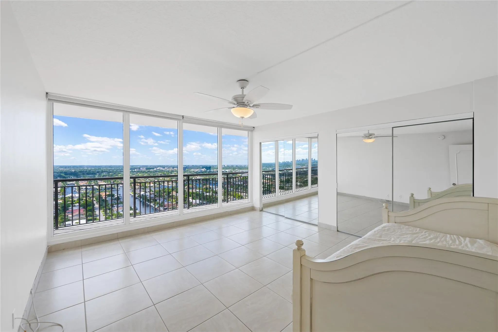 4280 Galt Ocean Dr, #25C