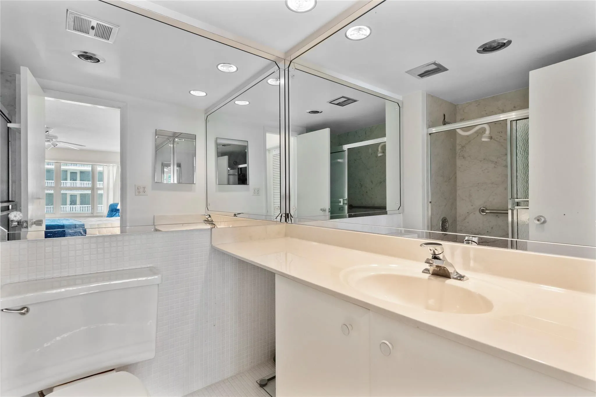 4010 Galt Ocean Dr, #802