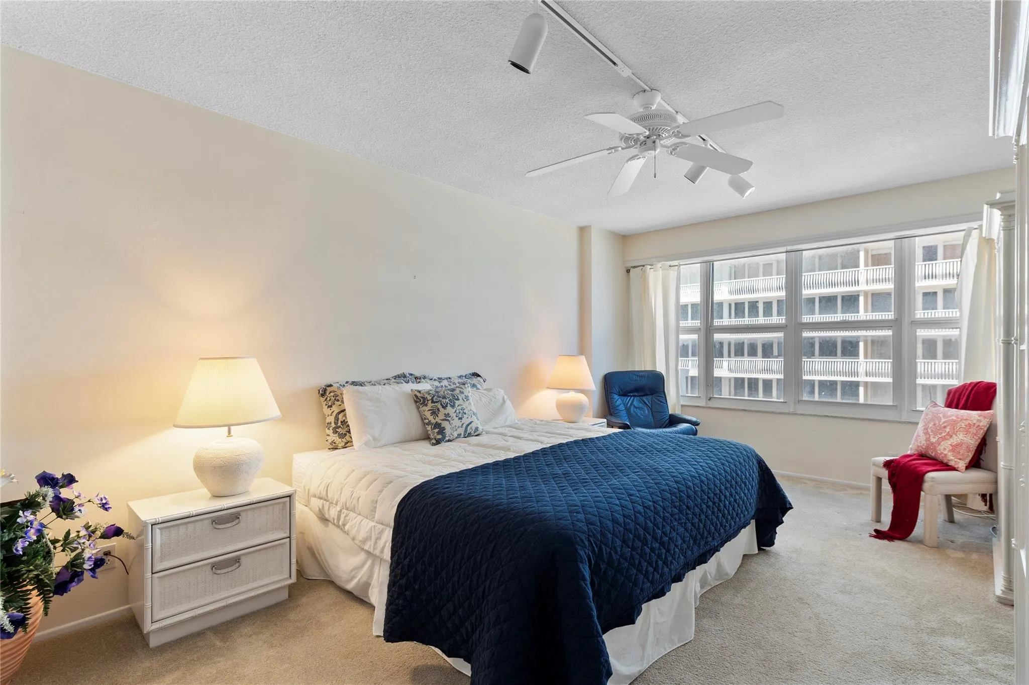 4010 Galt Ocean Dr, #802