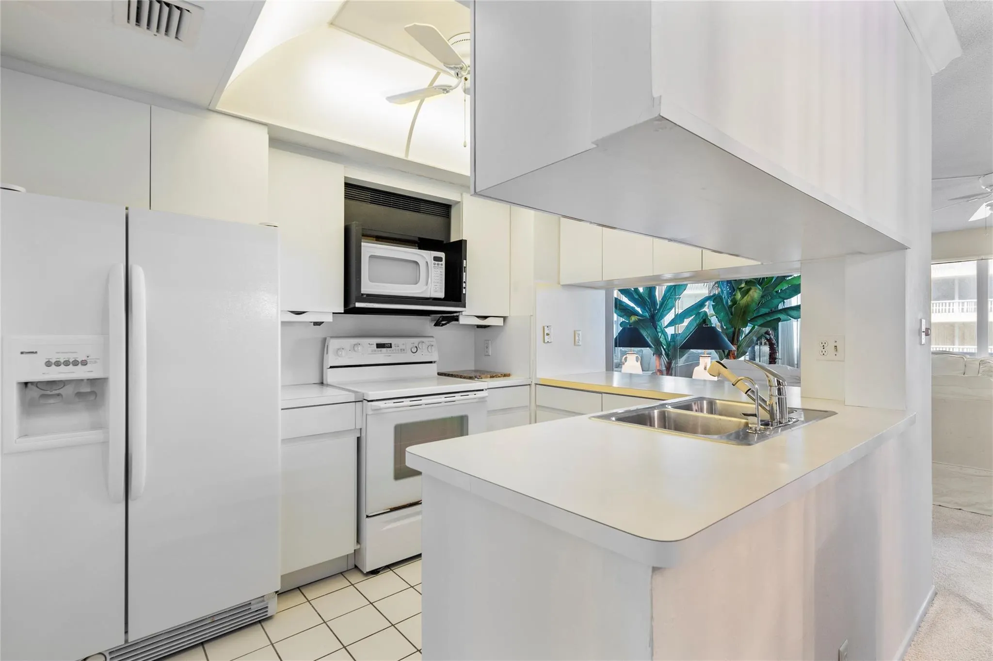 4010 Galt Ocean Dr, #802