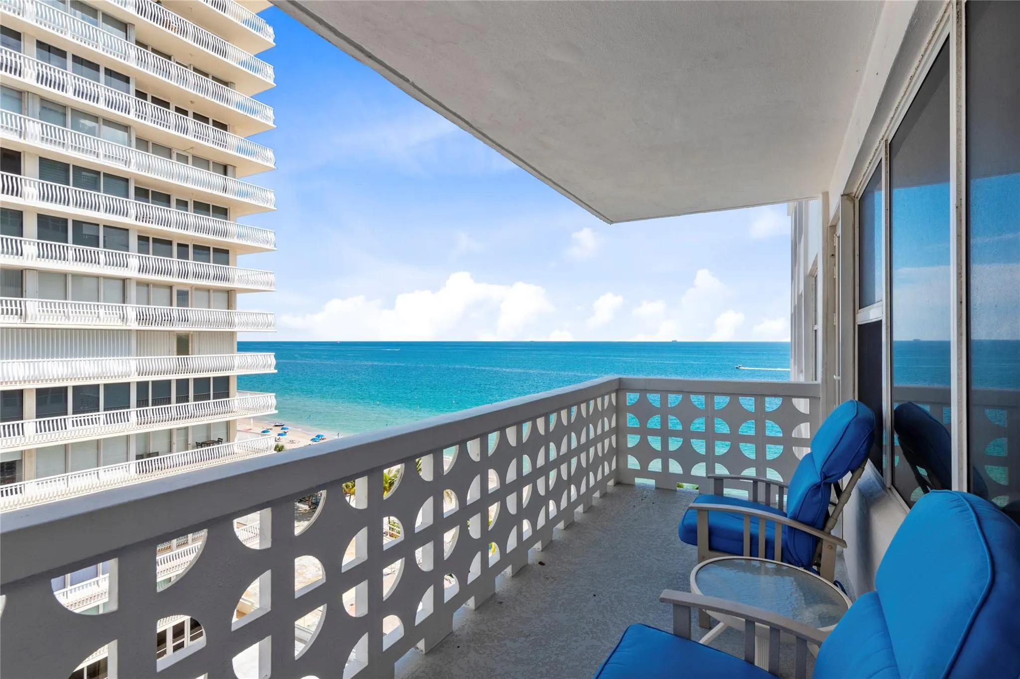 4010 Galt Ocean Dr, #802
