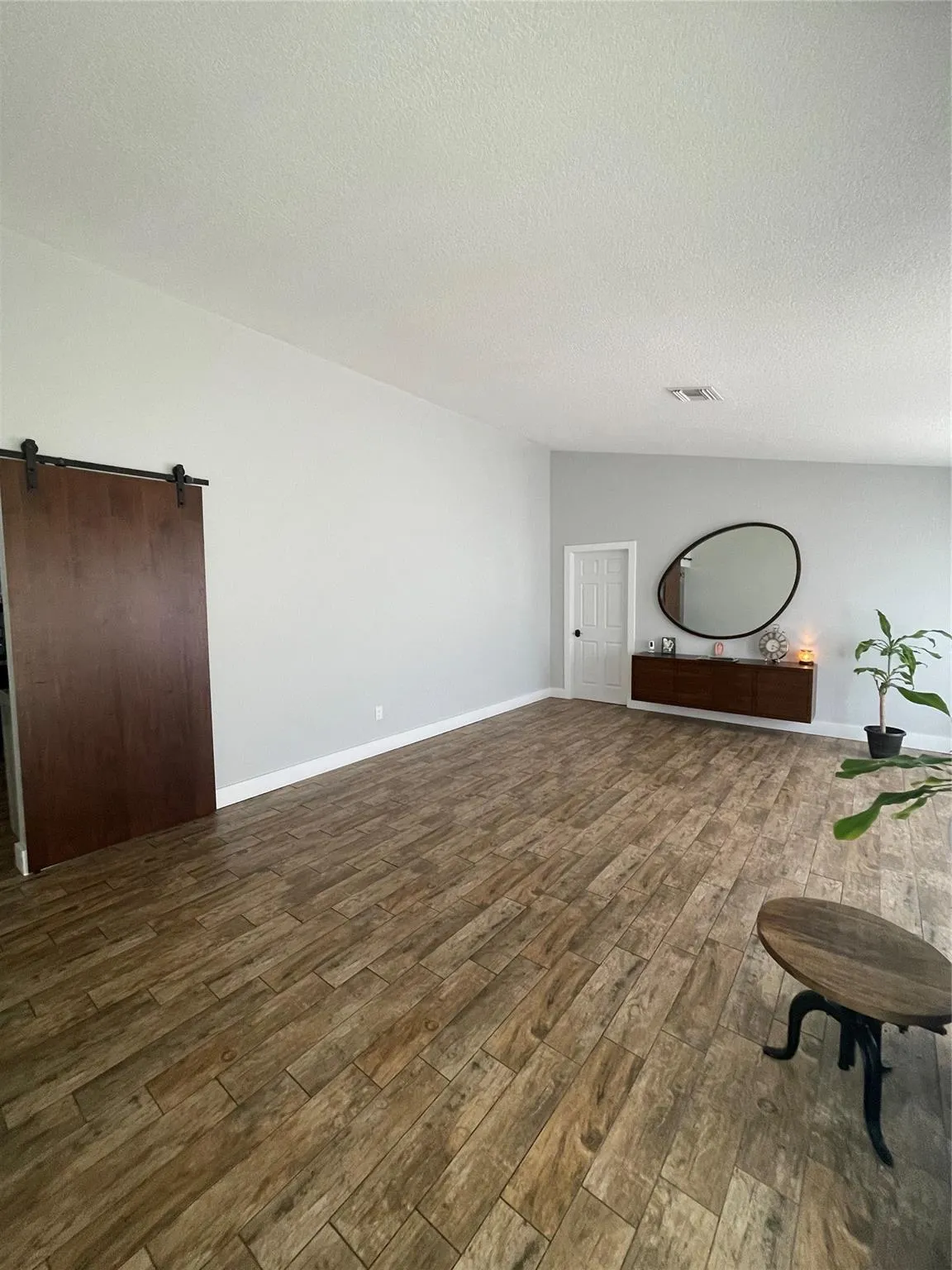 7485 Royal Palm Blvd