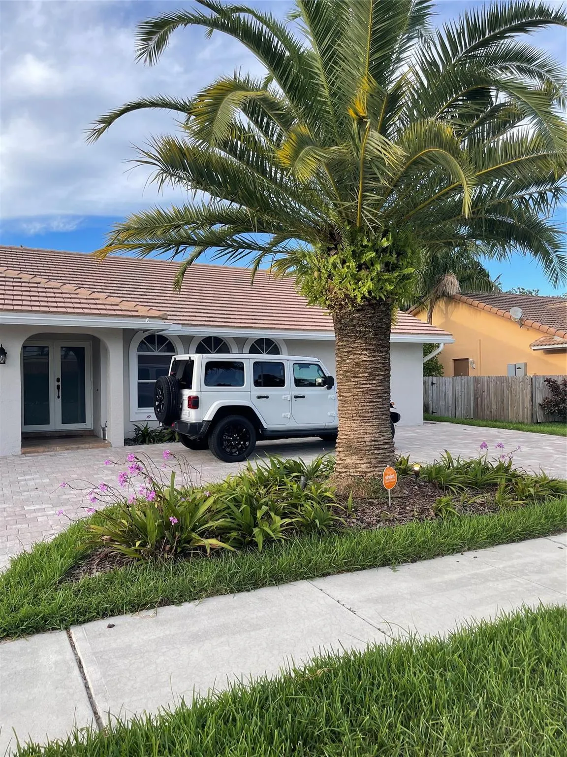 7485 Royal Palm Blvd
