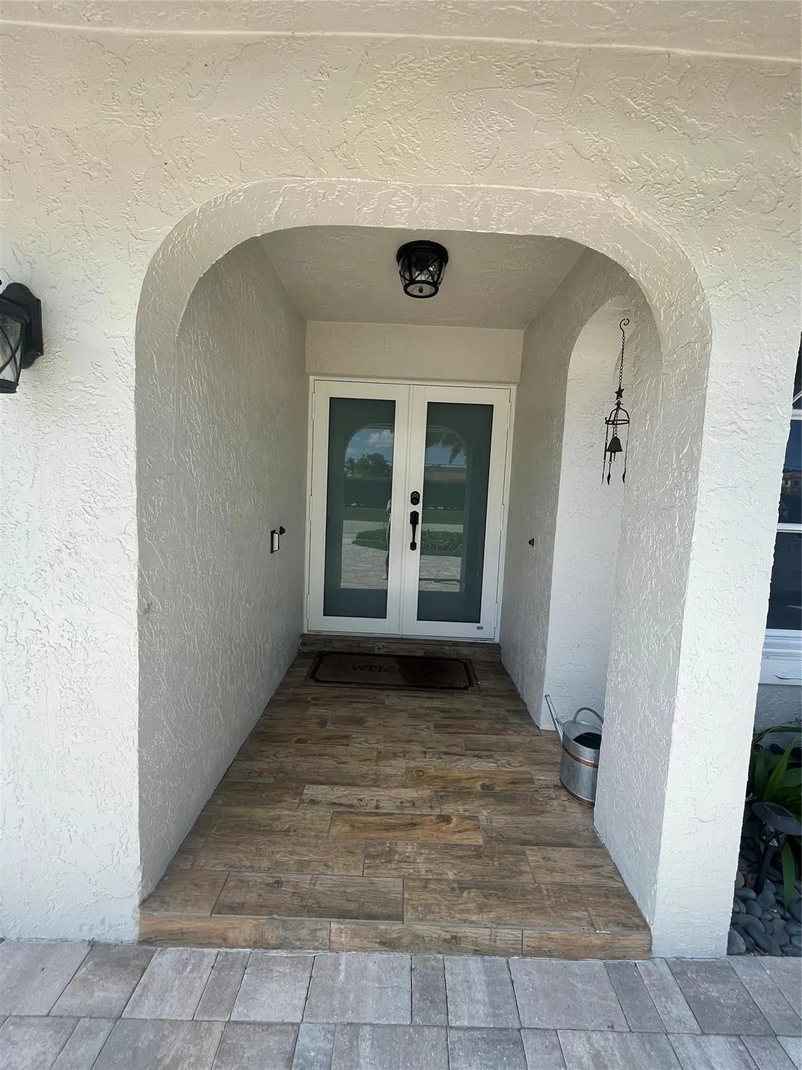 7485 Royal Palm Blvd