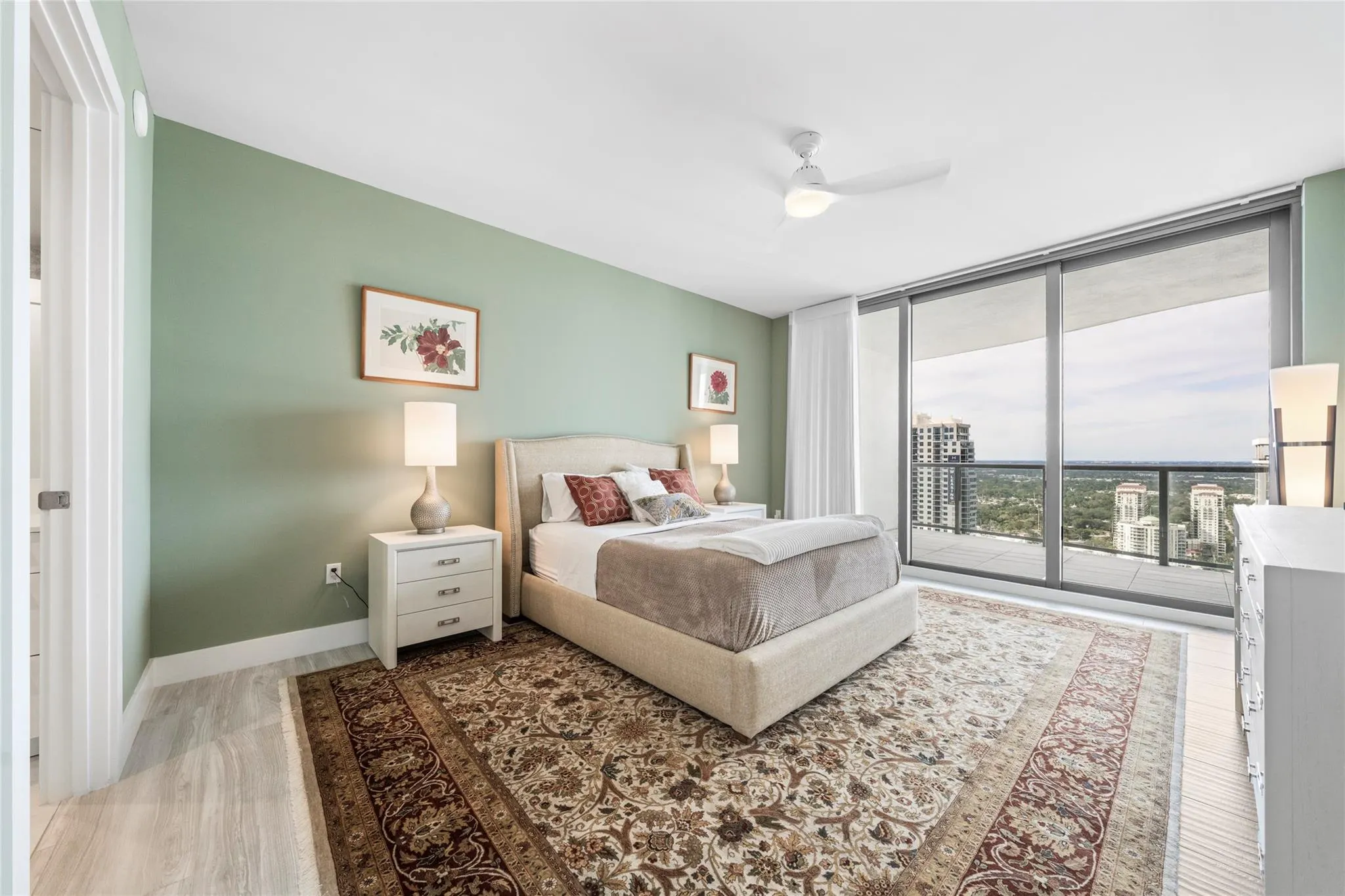 100 E Las Olas Blvd, #3403