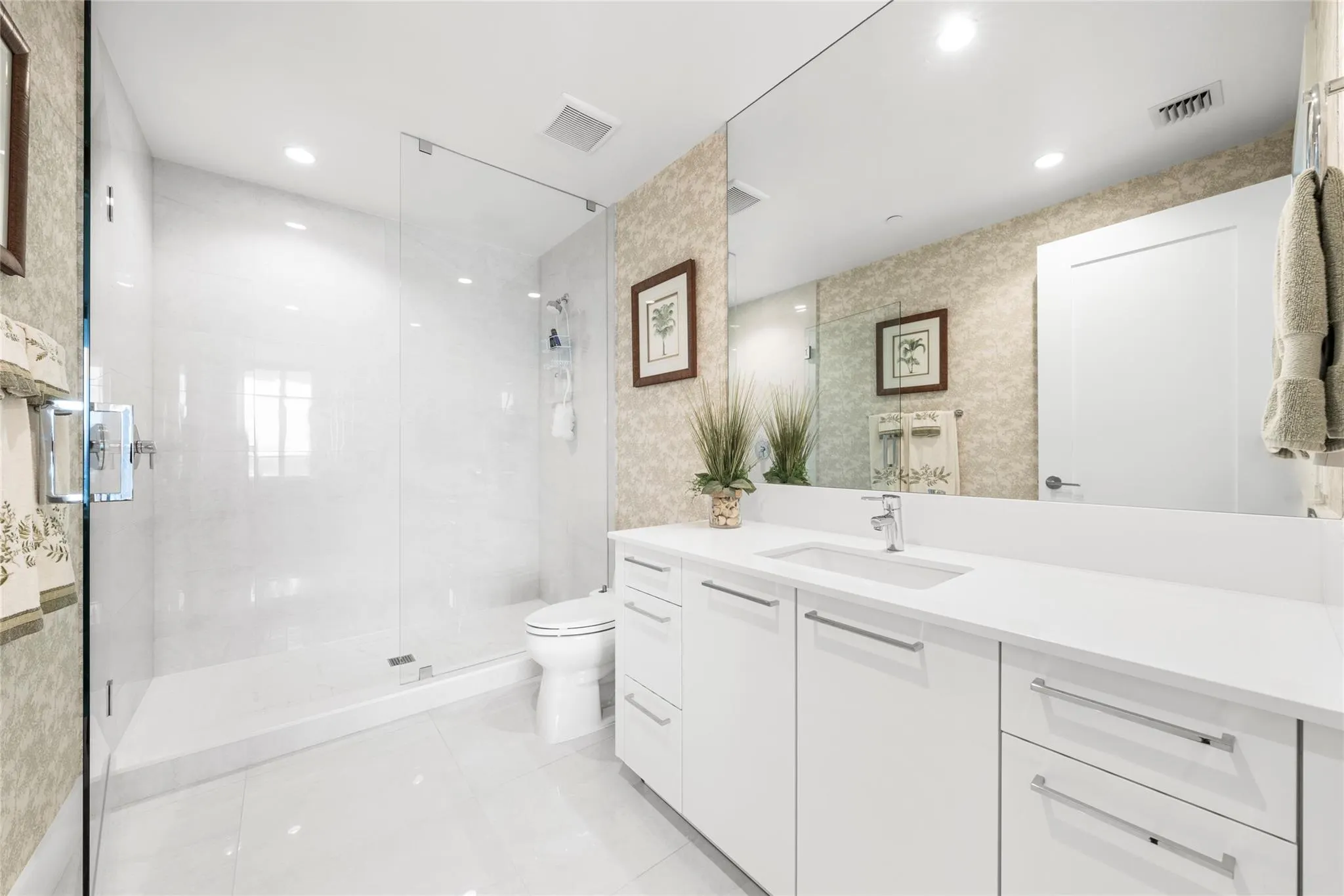 100 E Las Olas Blvd, #3403