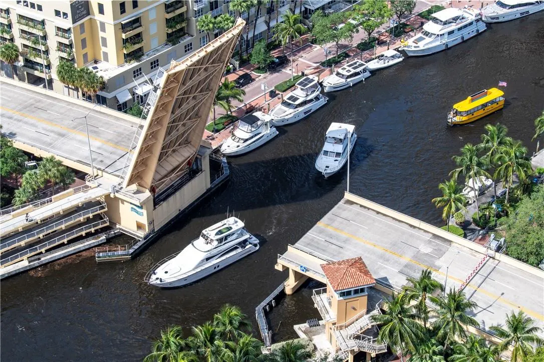 100 E Las Olas Blvd, #3403
