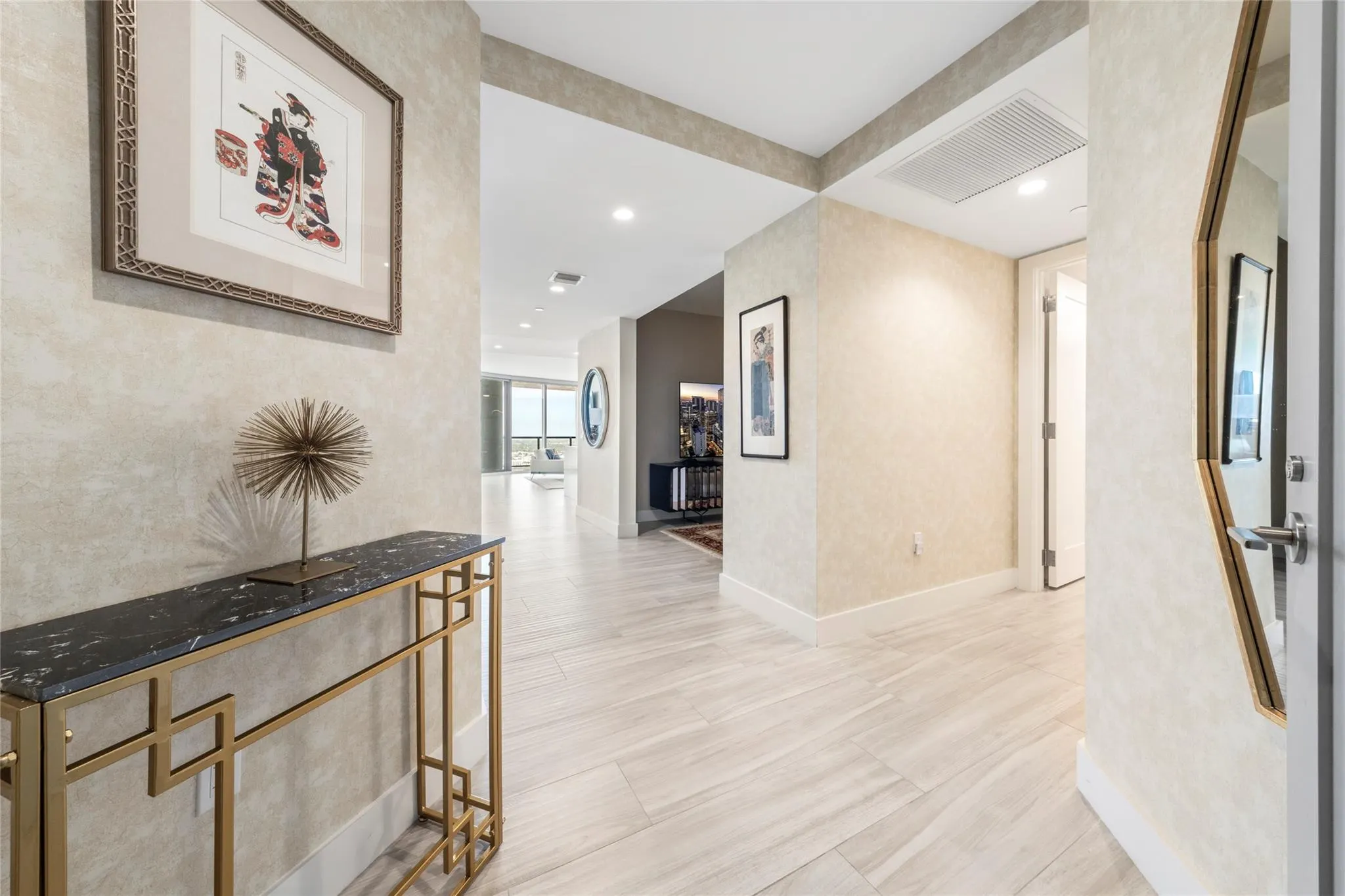 100 E Las Olas Blvd, #3403