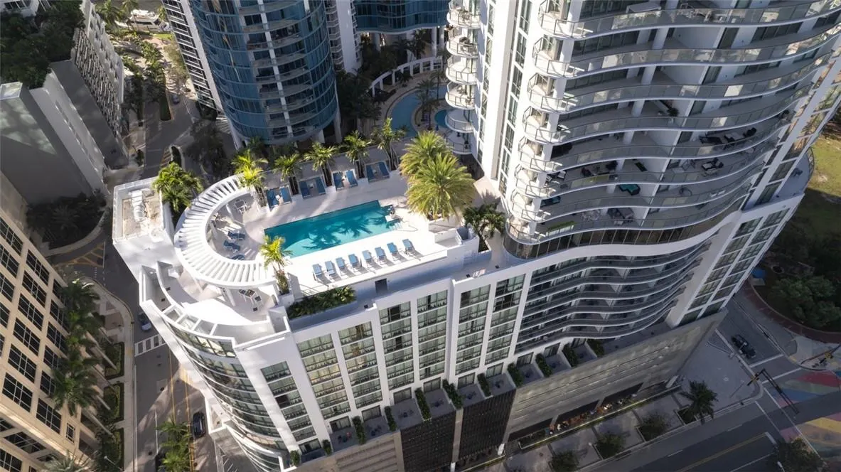 100 E Las Olas Blvd, #3403