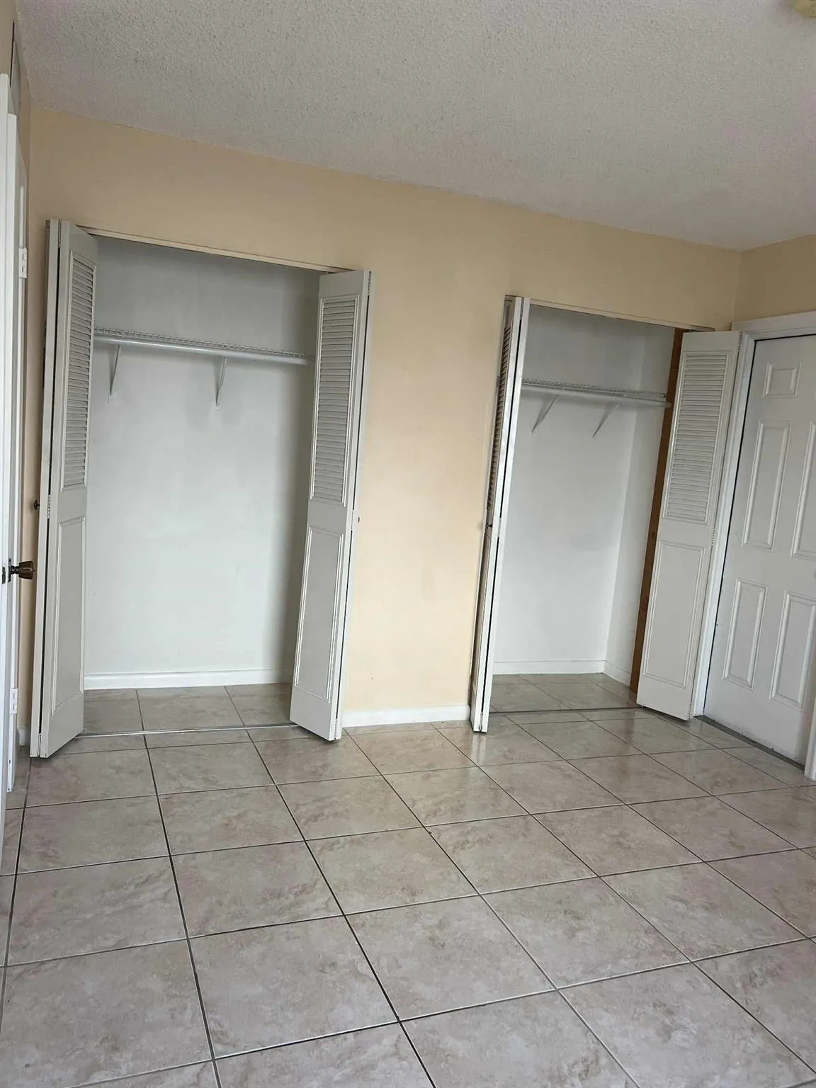 104 SE 10th St, #101