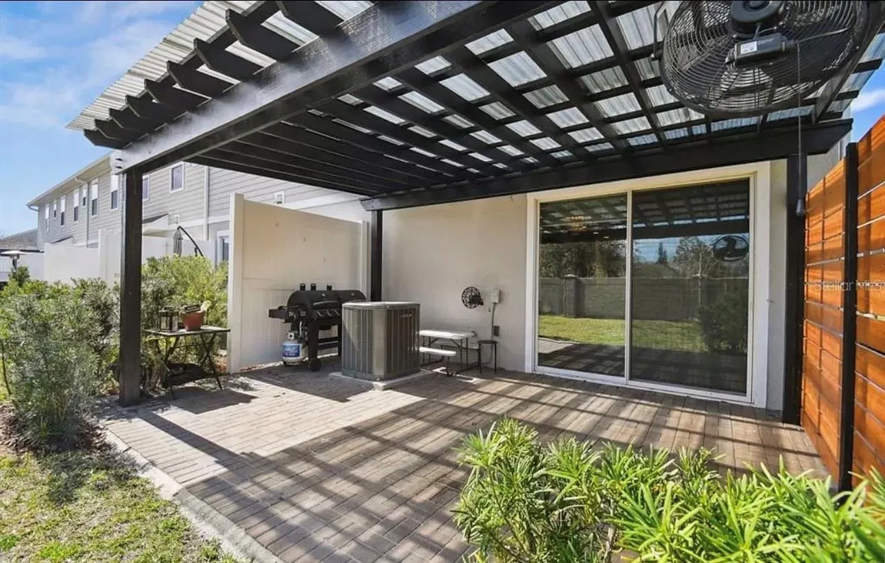 4259 Gumbo Limbo Dr.