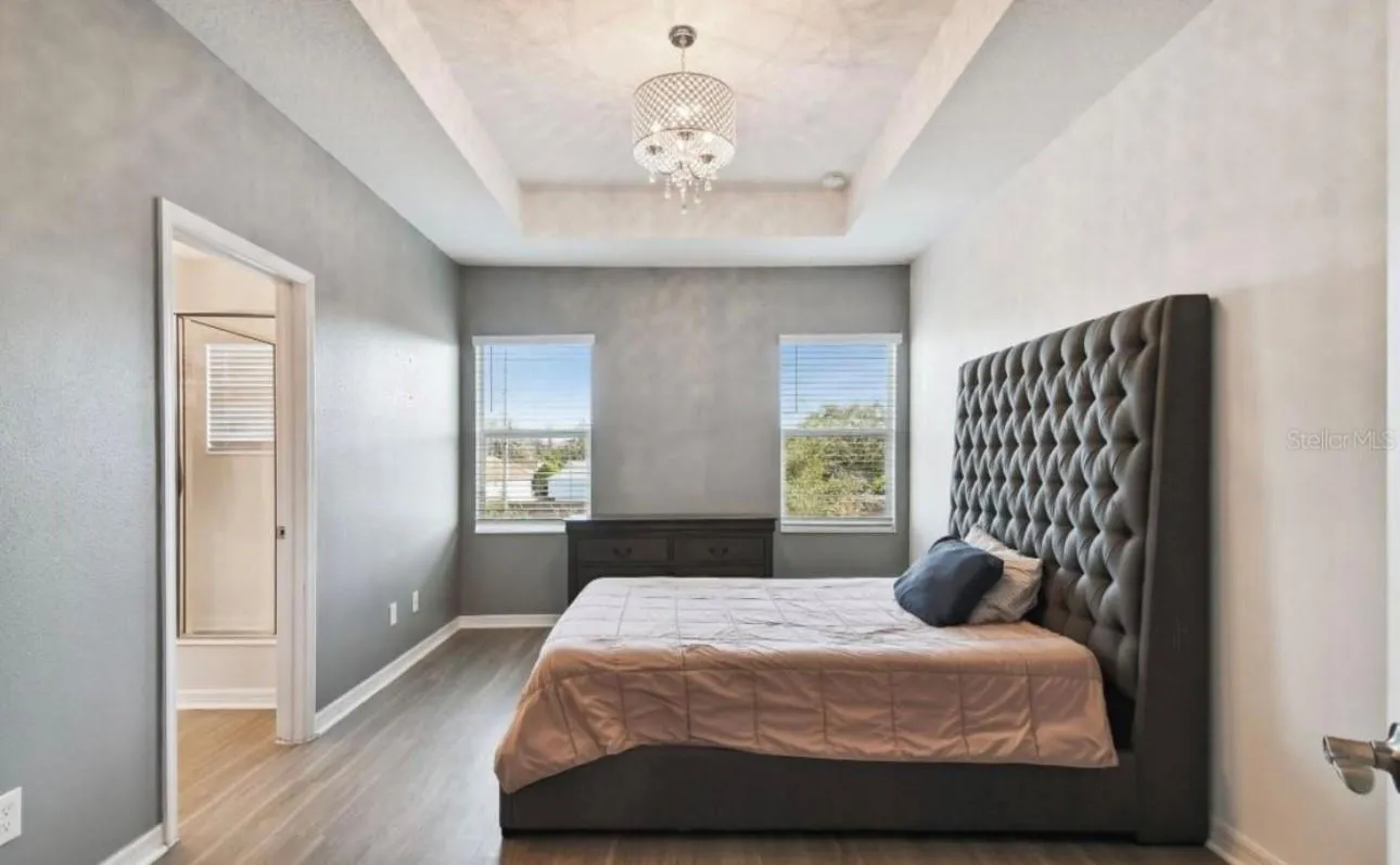 4259 Gumbo Limbo Dr.