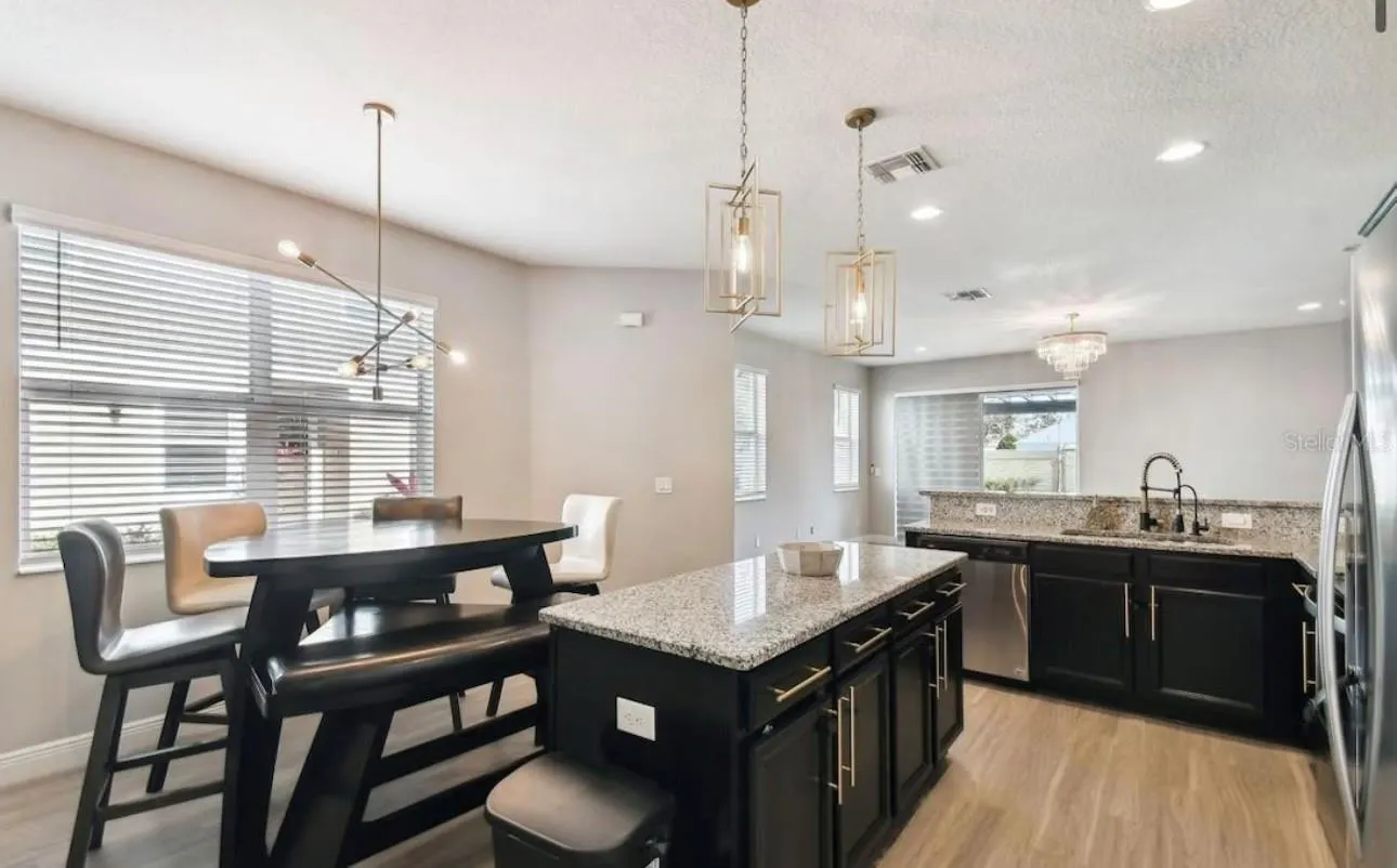 4259 Gumbo Limbo Dr.