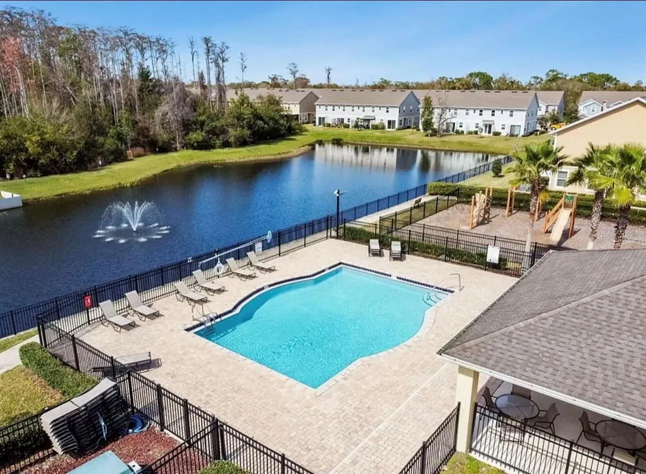 4259 Gumbo Limbo Dr.