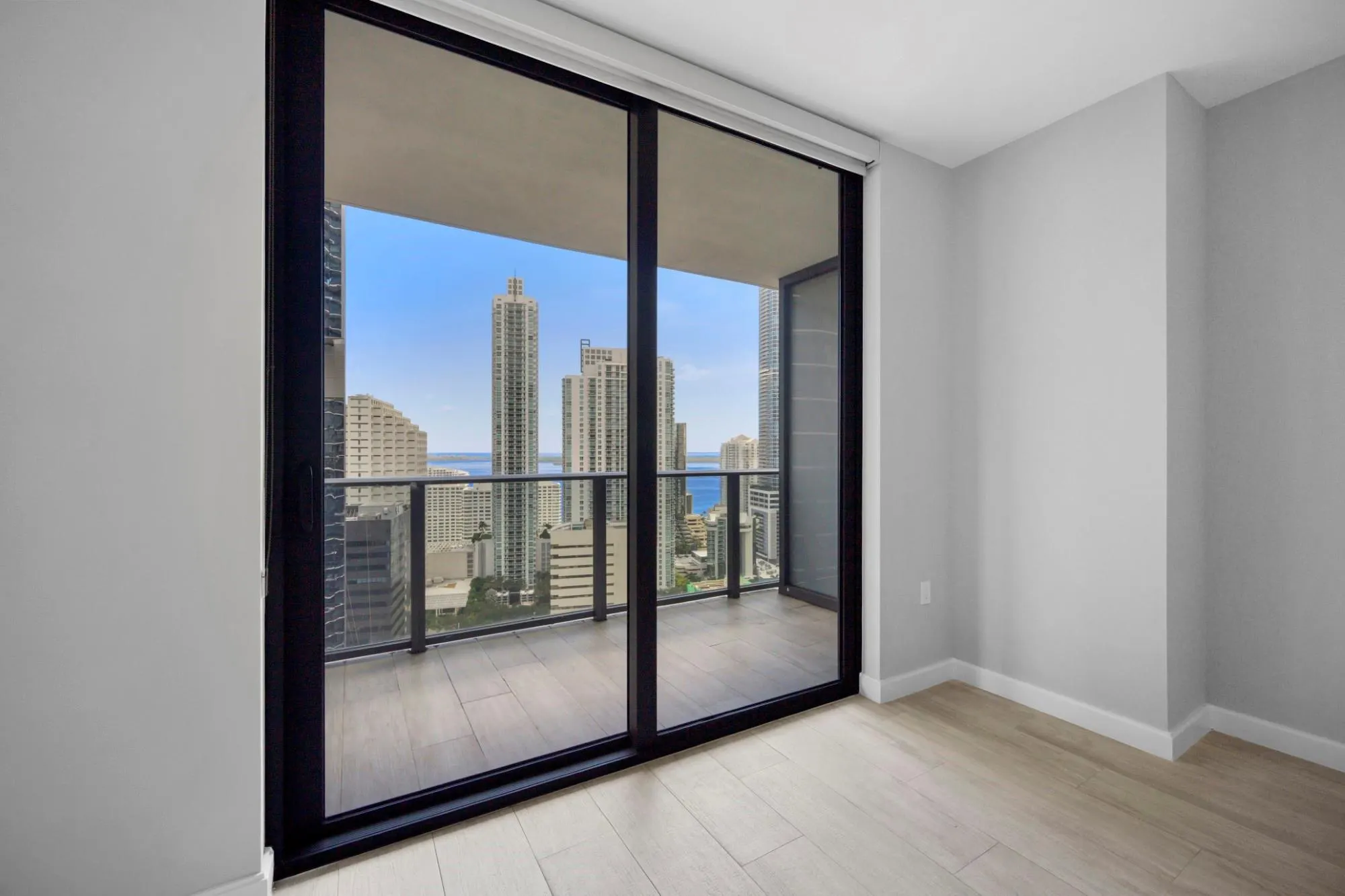 45 SW 9th St, #2602