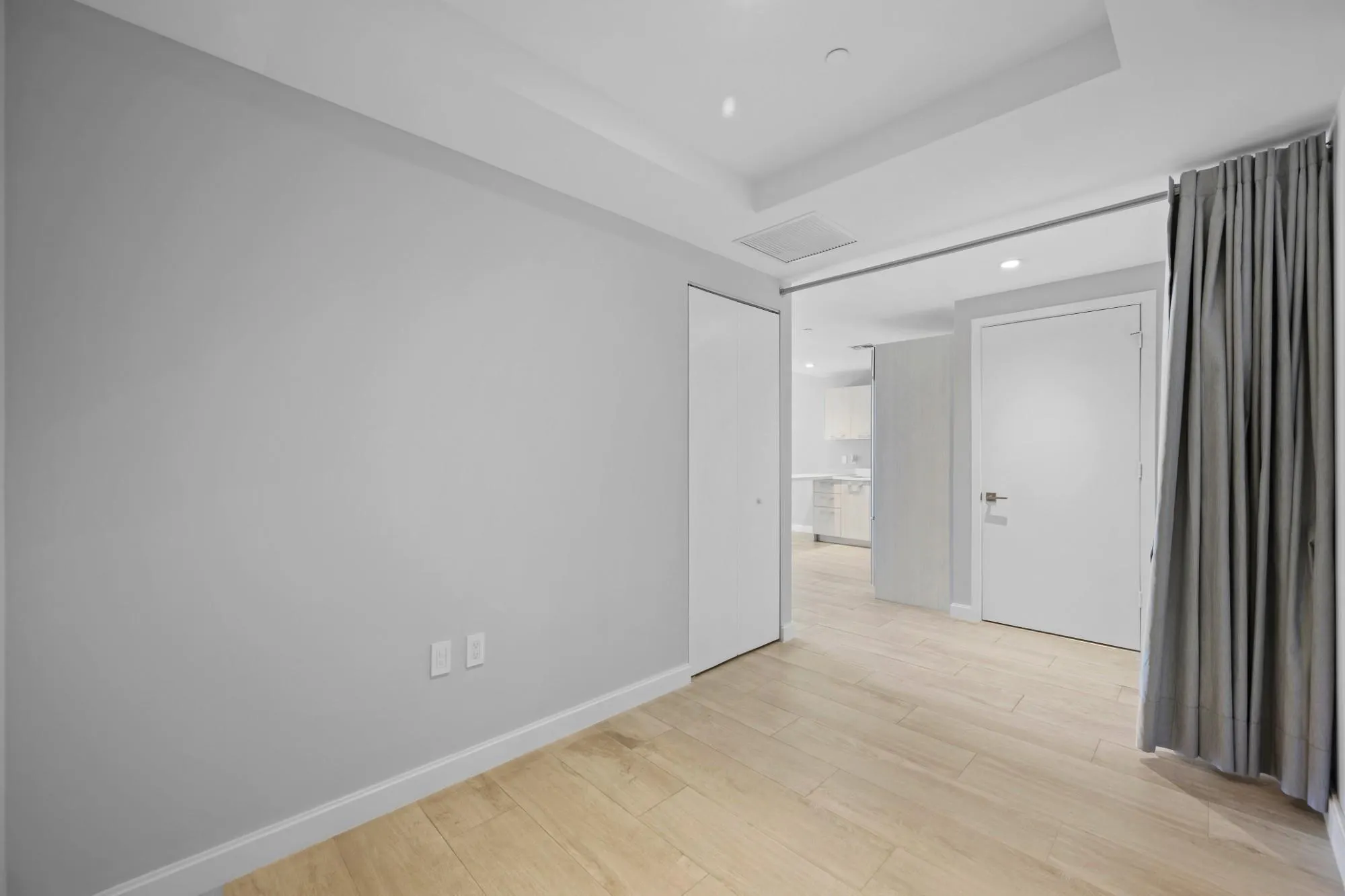 45 SW 9th St, #2602